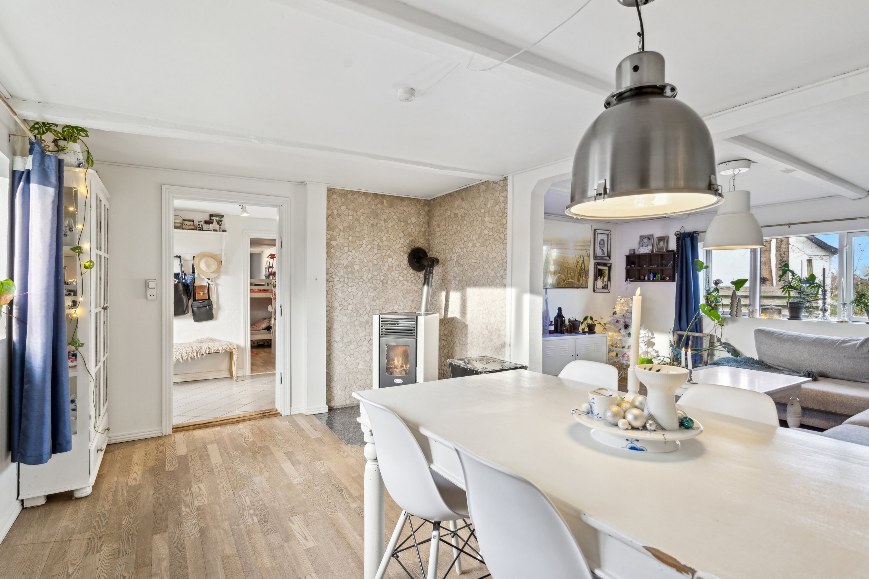 Fremhævet stue billede i fuldskærmstilstand. Billede af Skelbyvej 55, Skelby, 4160 Herlufmagle