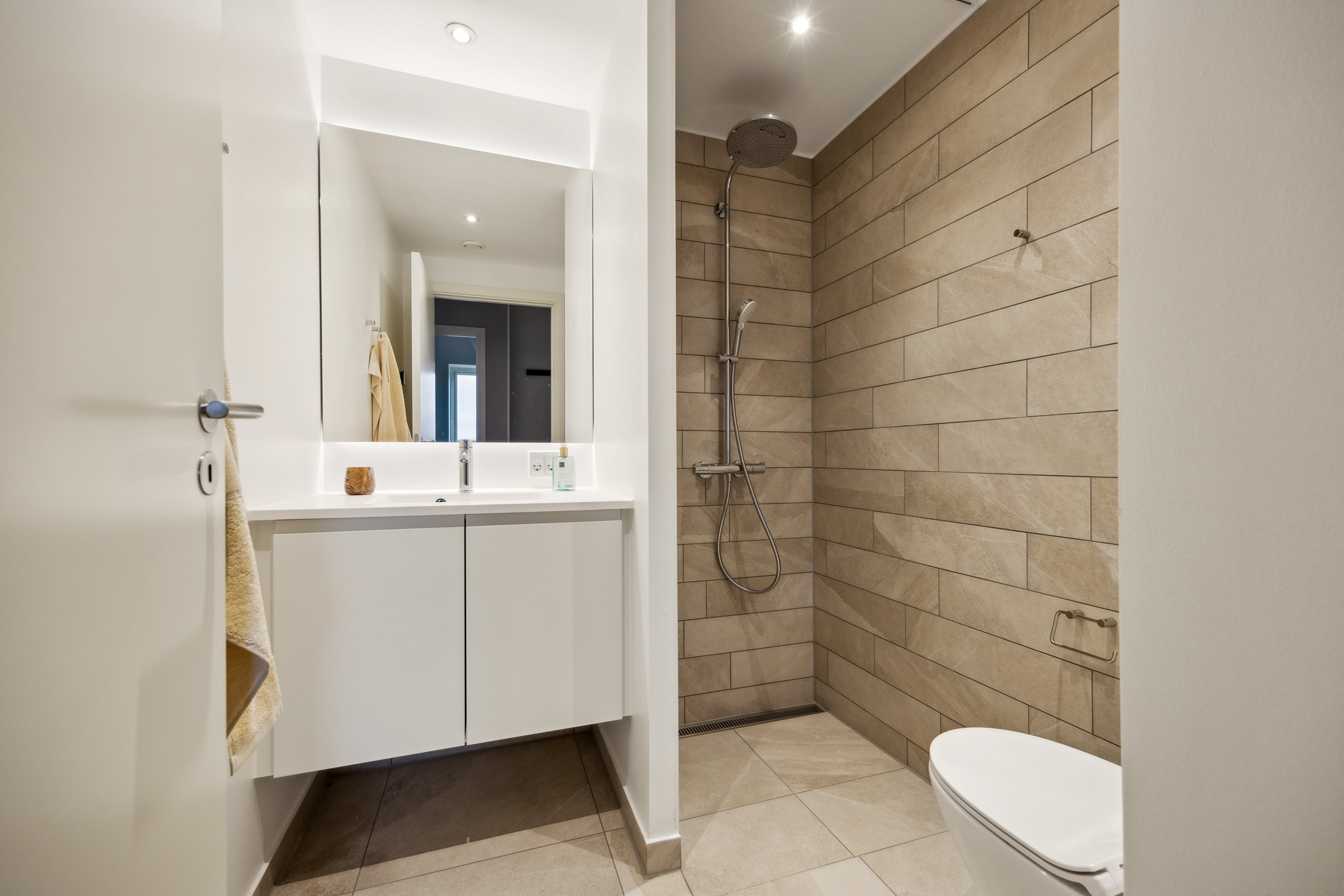 Fremhævet badeværelse billede i fuldskærmstilstand. Billede af Stigsborg Brygge 161, 5. tv., 9400 Nørresundby