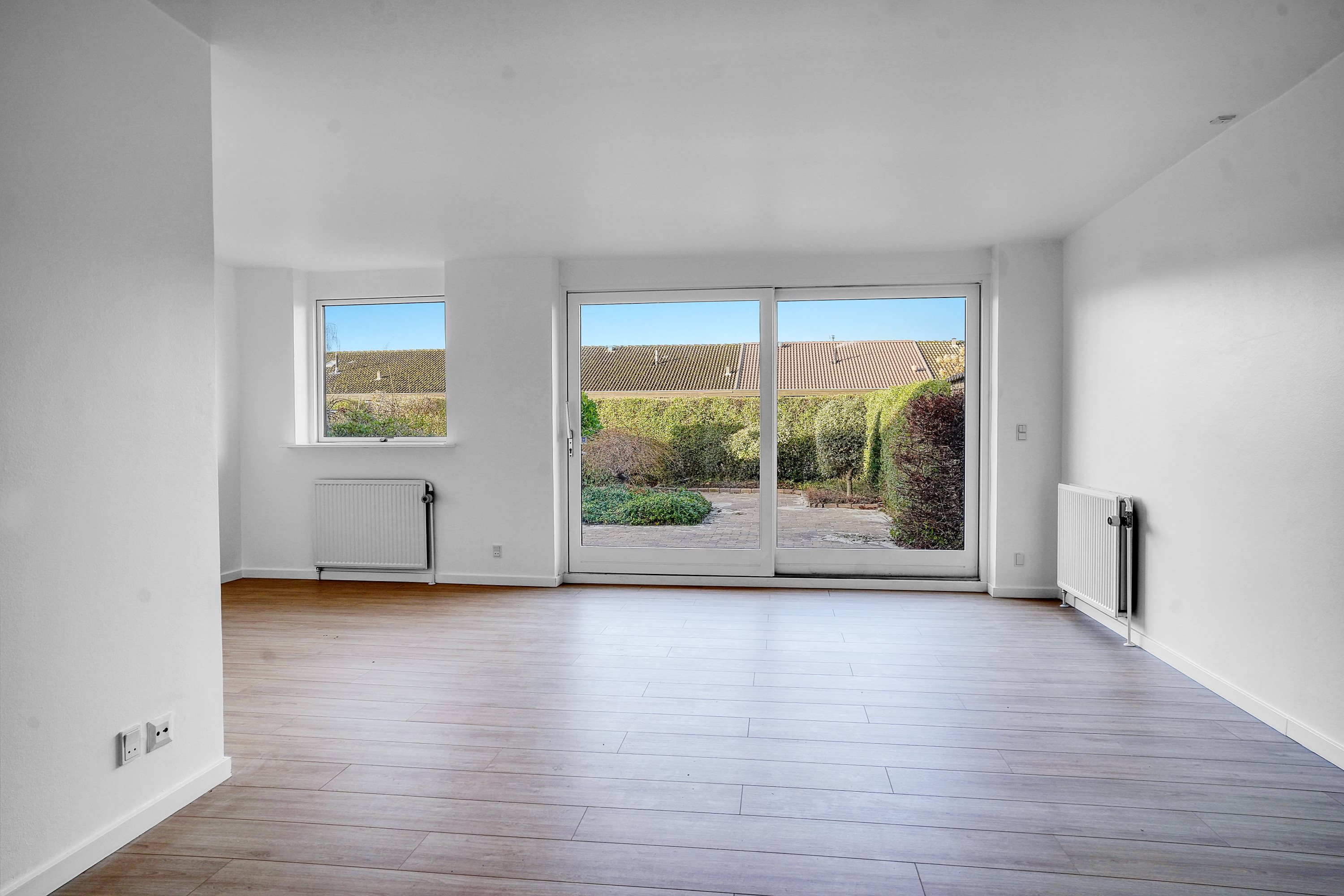 Fremhævet stue billede i fuldskærmstilstand. Billede af Bregnevænget 10, 3050 Humlebæk