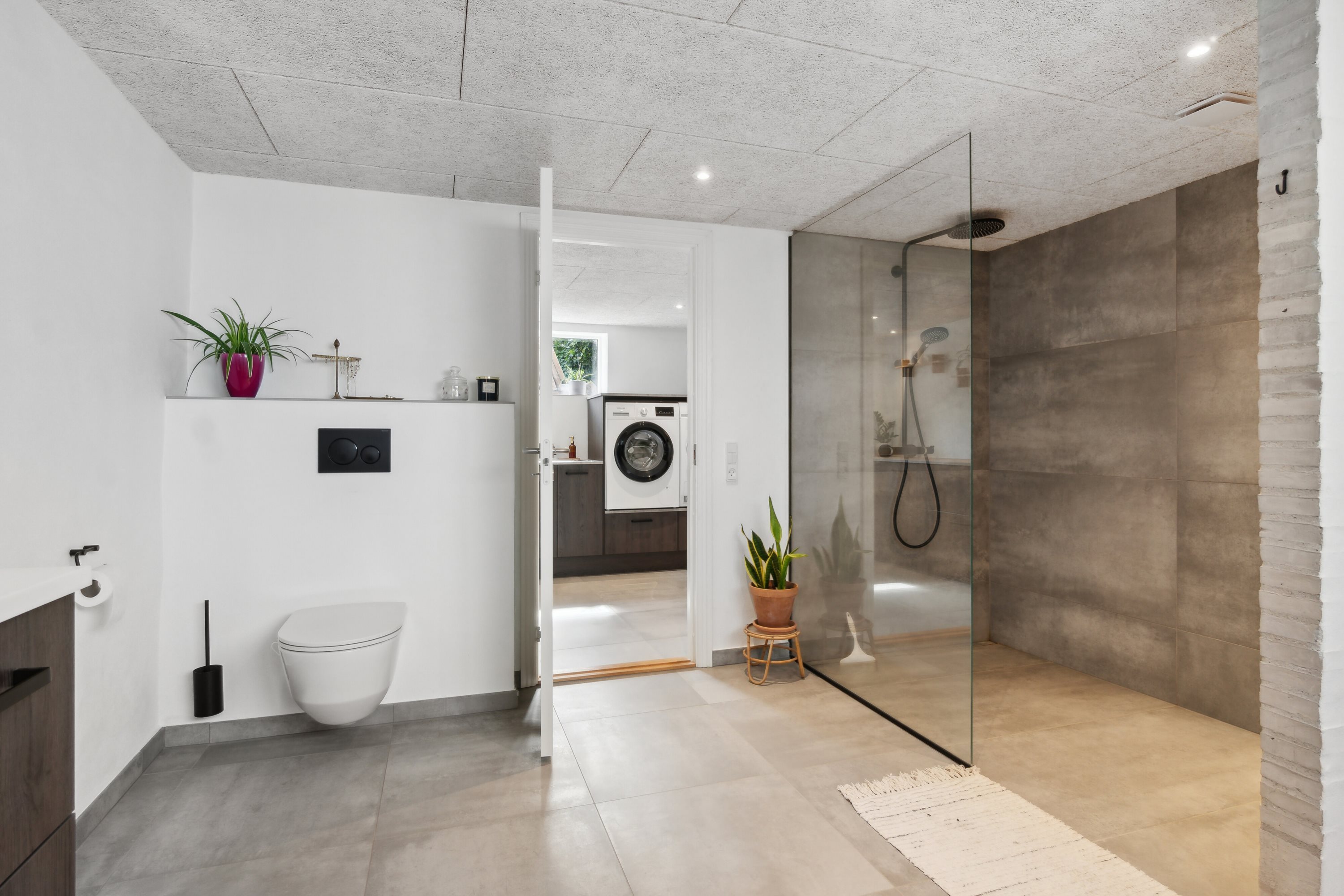 Fremhævet badeværelse billede i fuldskærmstilstand. Billede af Grønlandsvej 26, Tingstrup, 7700 Thisted