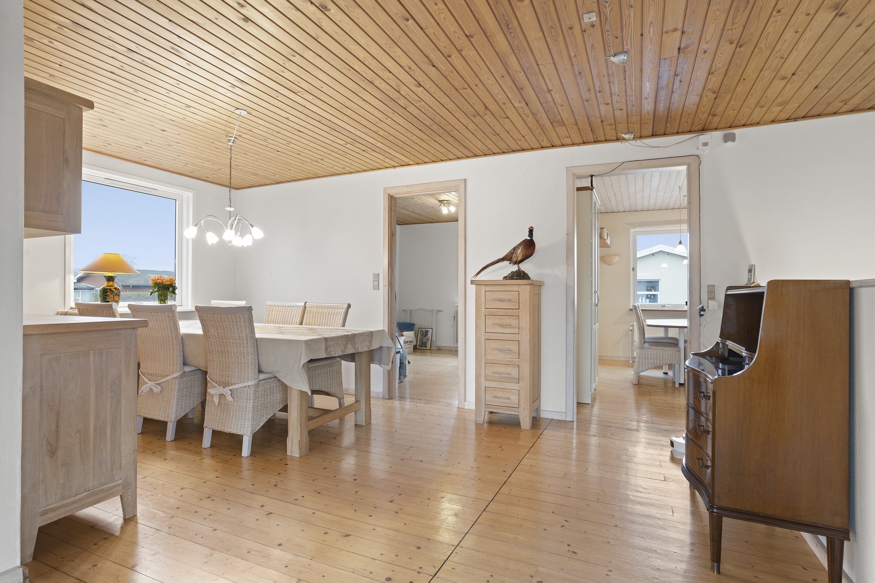 Fremhævet stue billede i fuldskærmstilstand. Billede af Tunøvej 25, 9900 Frederikshavn