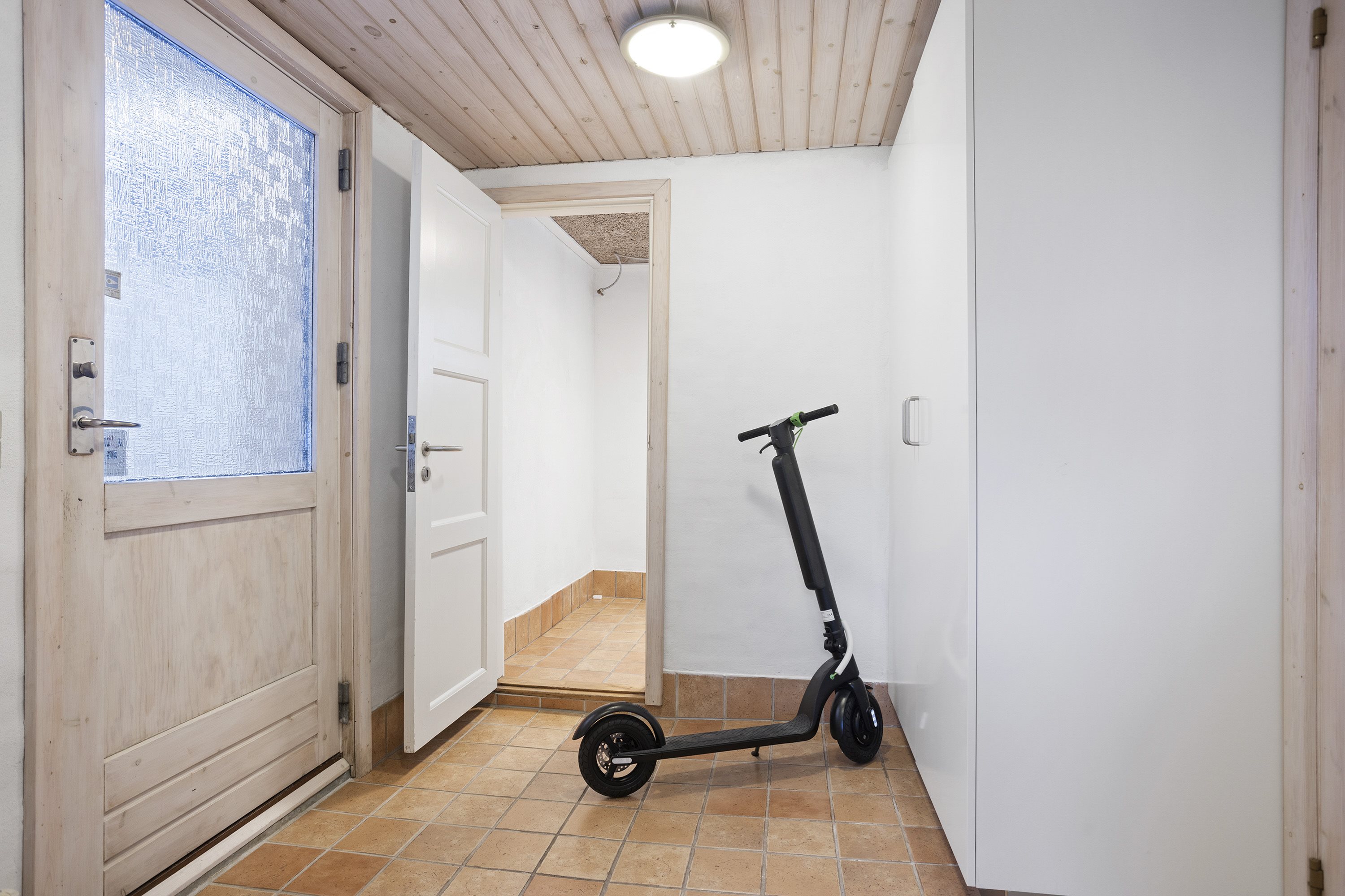 Fremhævet gang billede i fuldskærmstilstand. Billede af Tunøvej 25, 9900 Frederikshavn