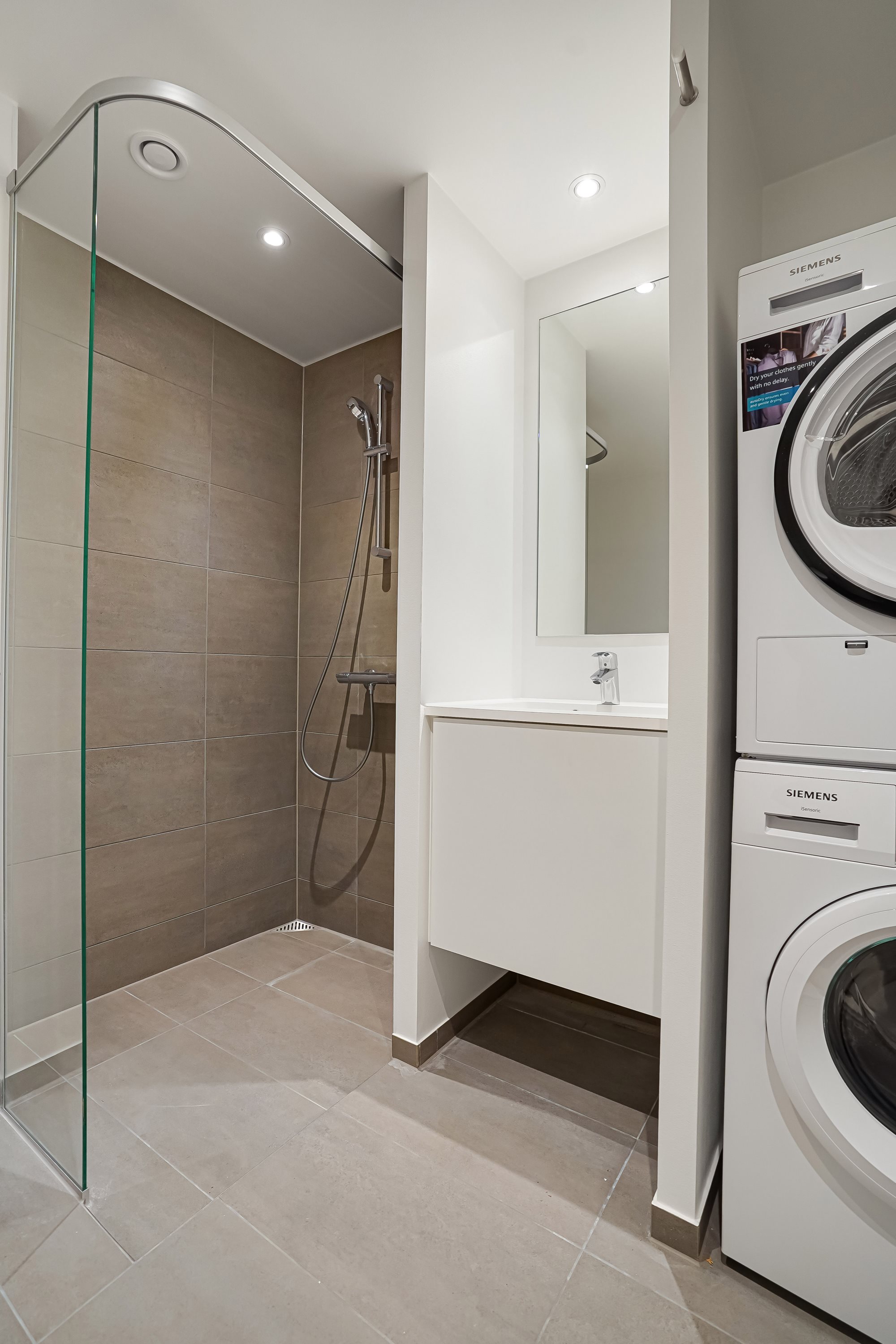 Fremhævet  billede i fuldskærmstilstand. Billede af Havnegade 12, 1. mf., 5000 Odense C