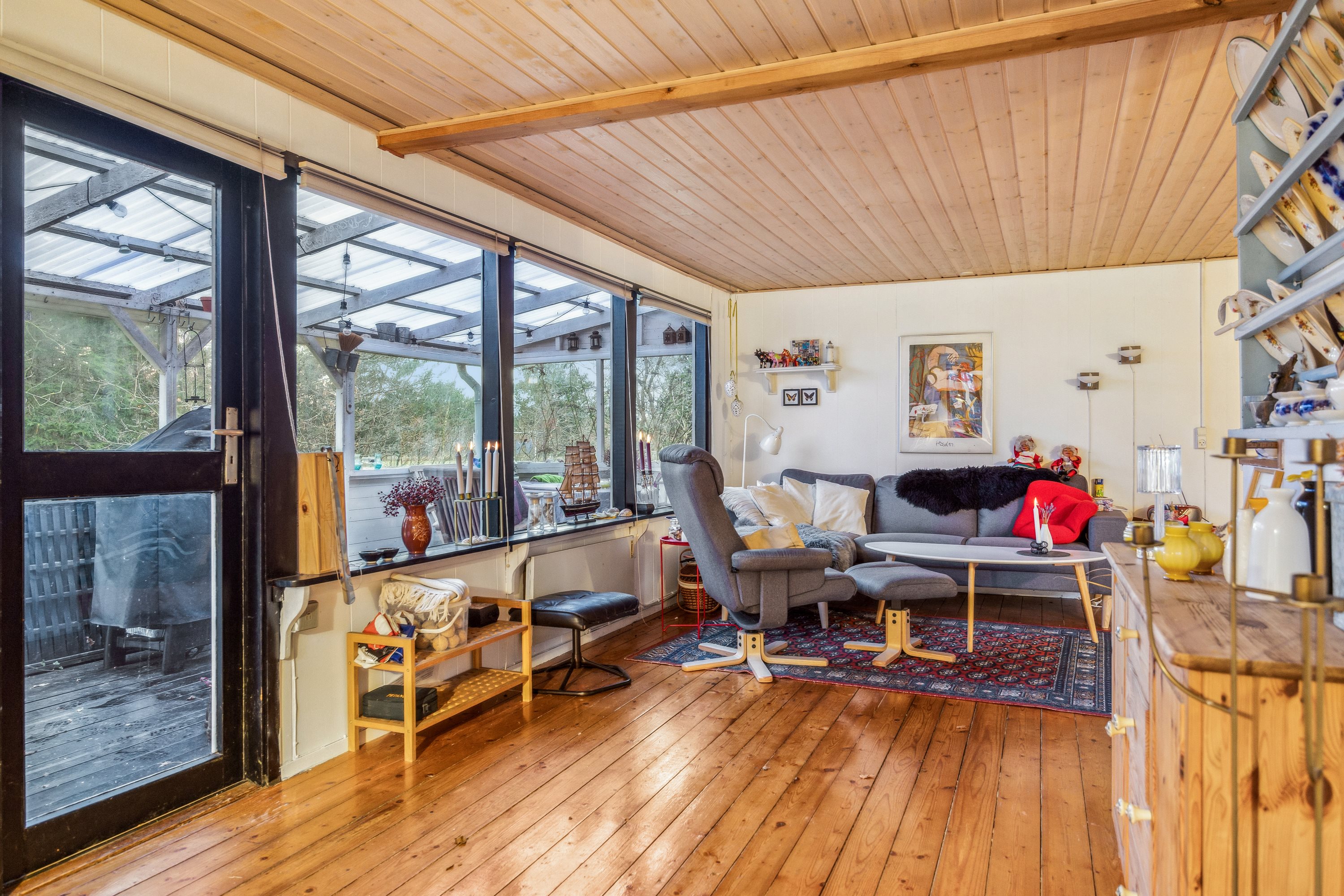 Fremhævet stue billede i fuldskærmstilstand. Billede af Zebravej 7, 9370 Hals