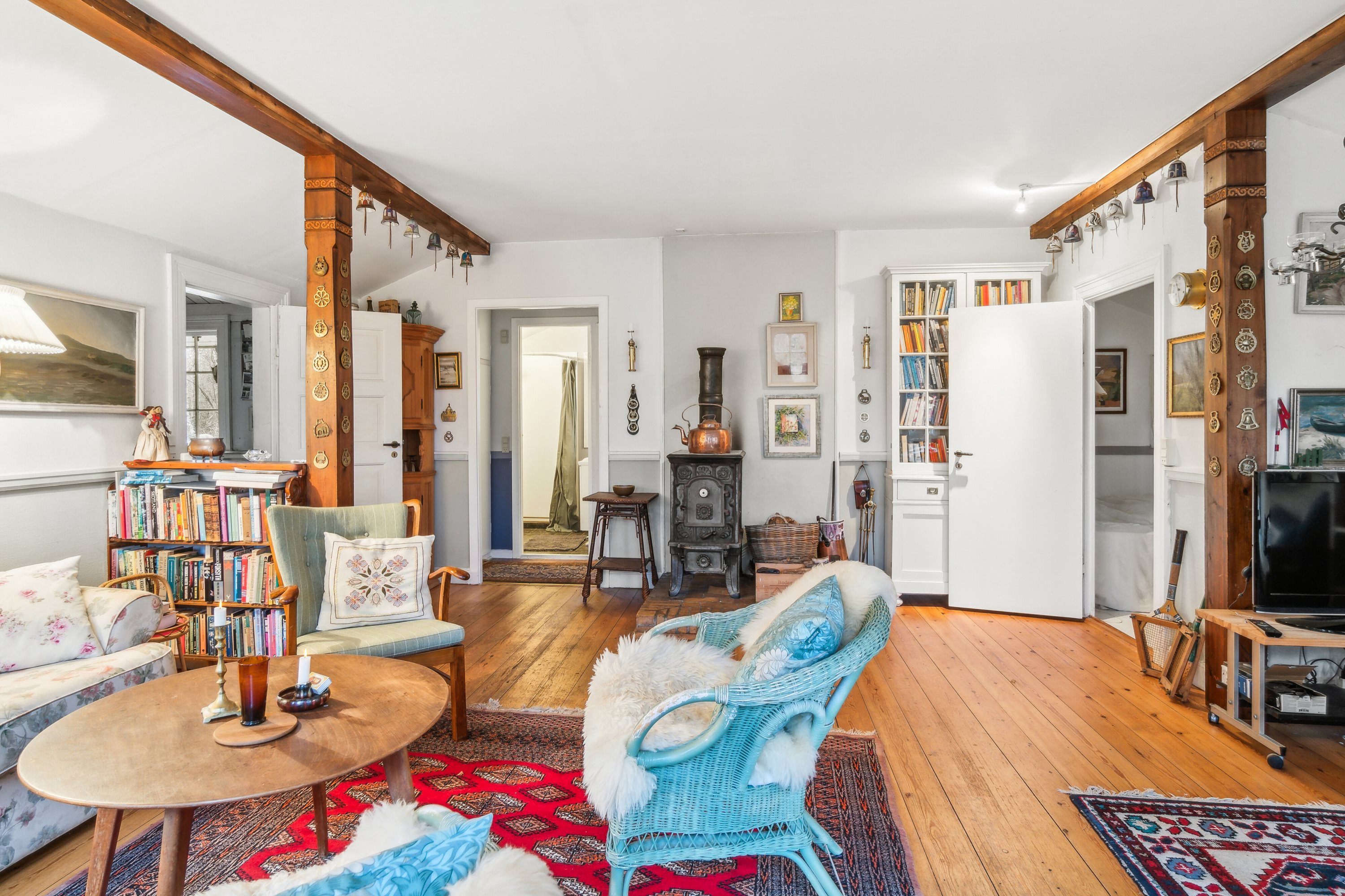 Fremhævet stue billede i fuldskærmstilstand. Billede af Solvænget 11, 4581 Rørvig