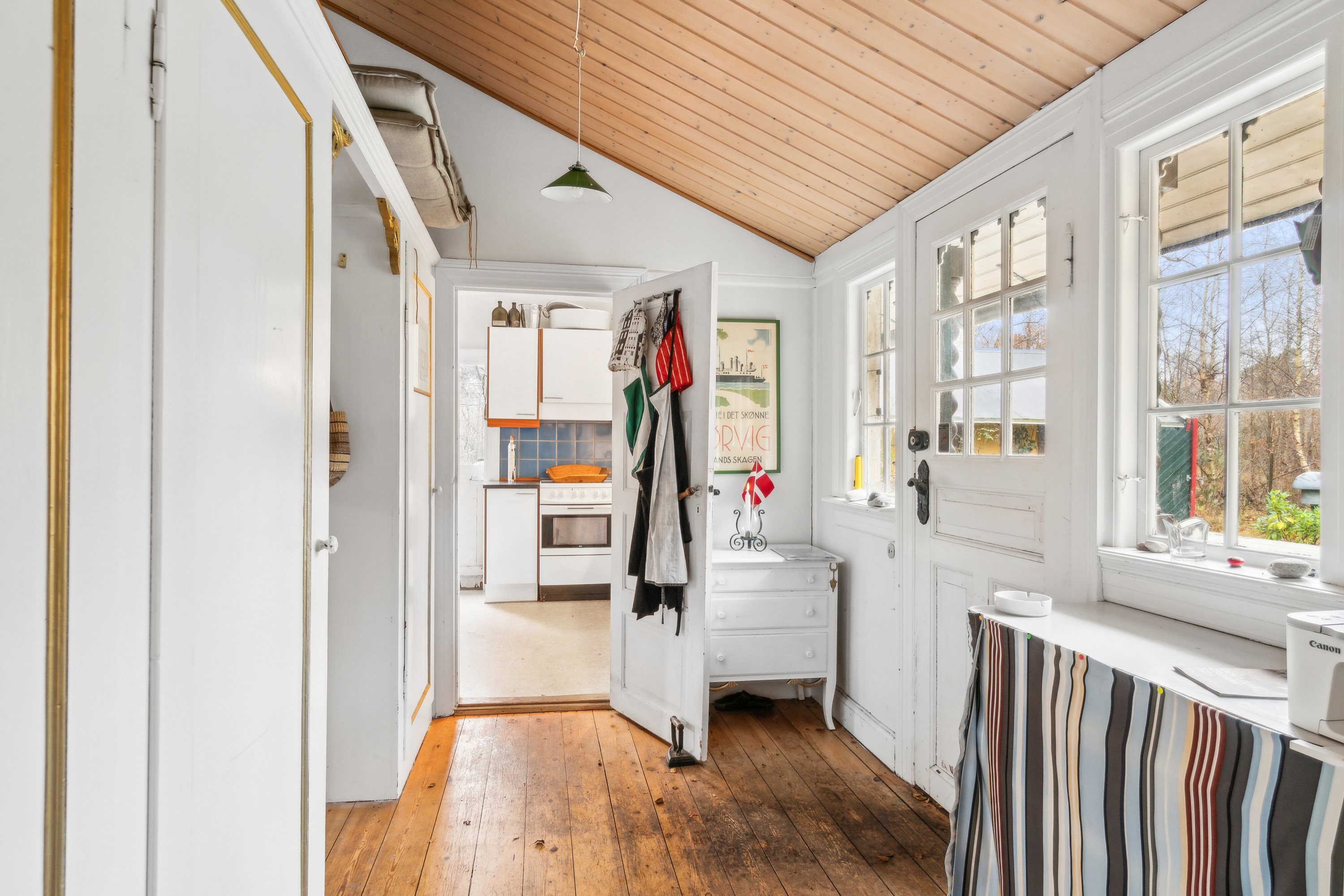 Fremhævet gang billede i fuldskærmstilstand. Billede af Solvænget 11, 4581 Rørvig