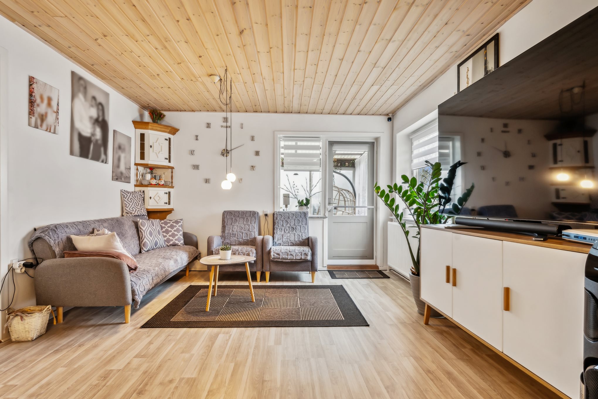 Fremhævet stue billede i fuldskærmstilstand. Billede af Gl. Viborgvej 413, Ålum, 8920 Randers NV