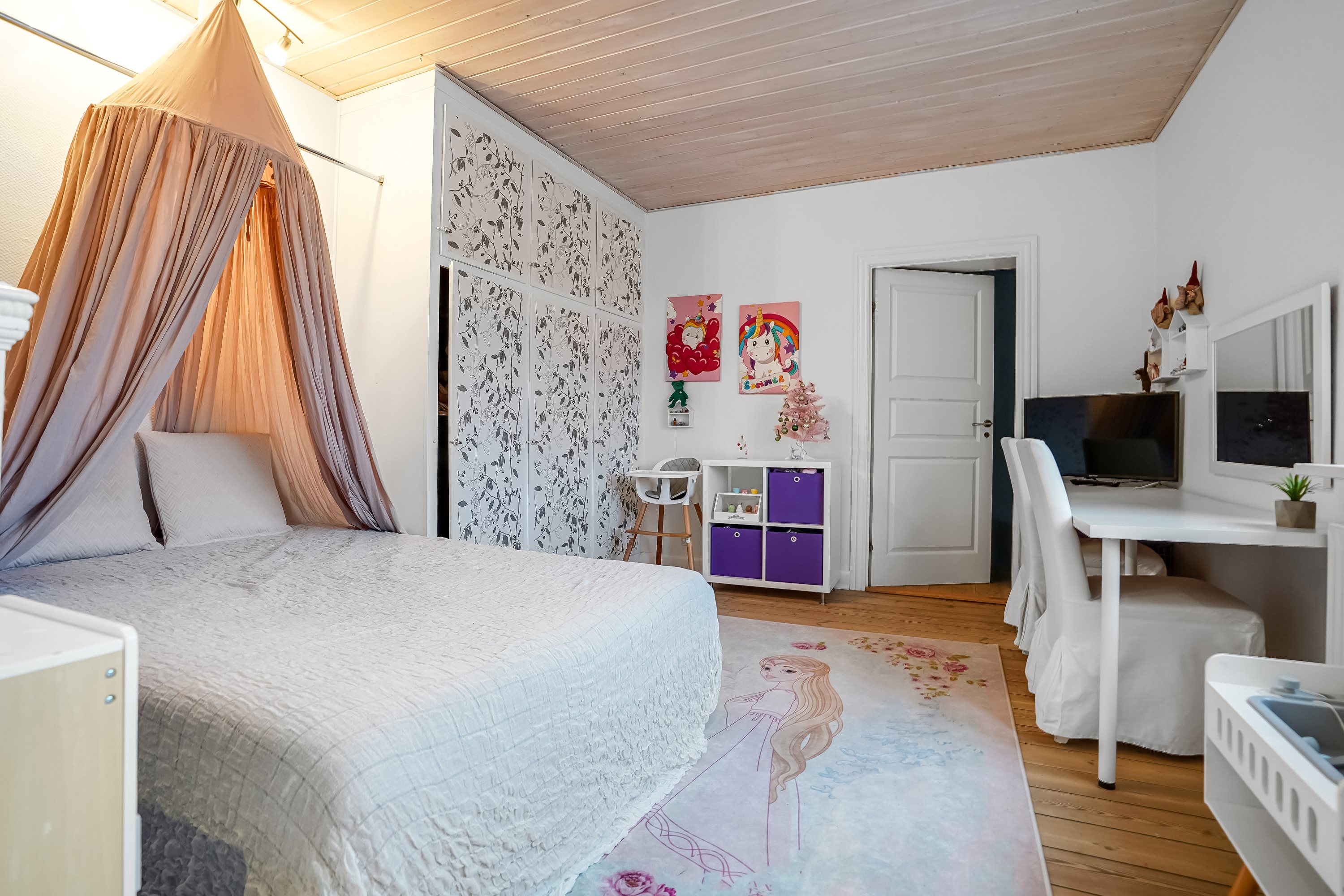 Fremhævet værelse billede i fuldskærmstilstand. Billede af Kirkevej 27, Tommerup St, 5690 Tommerup