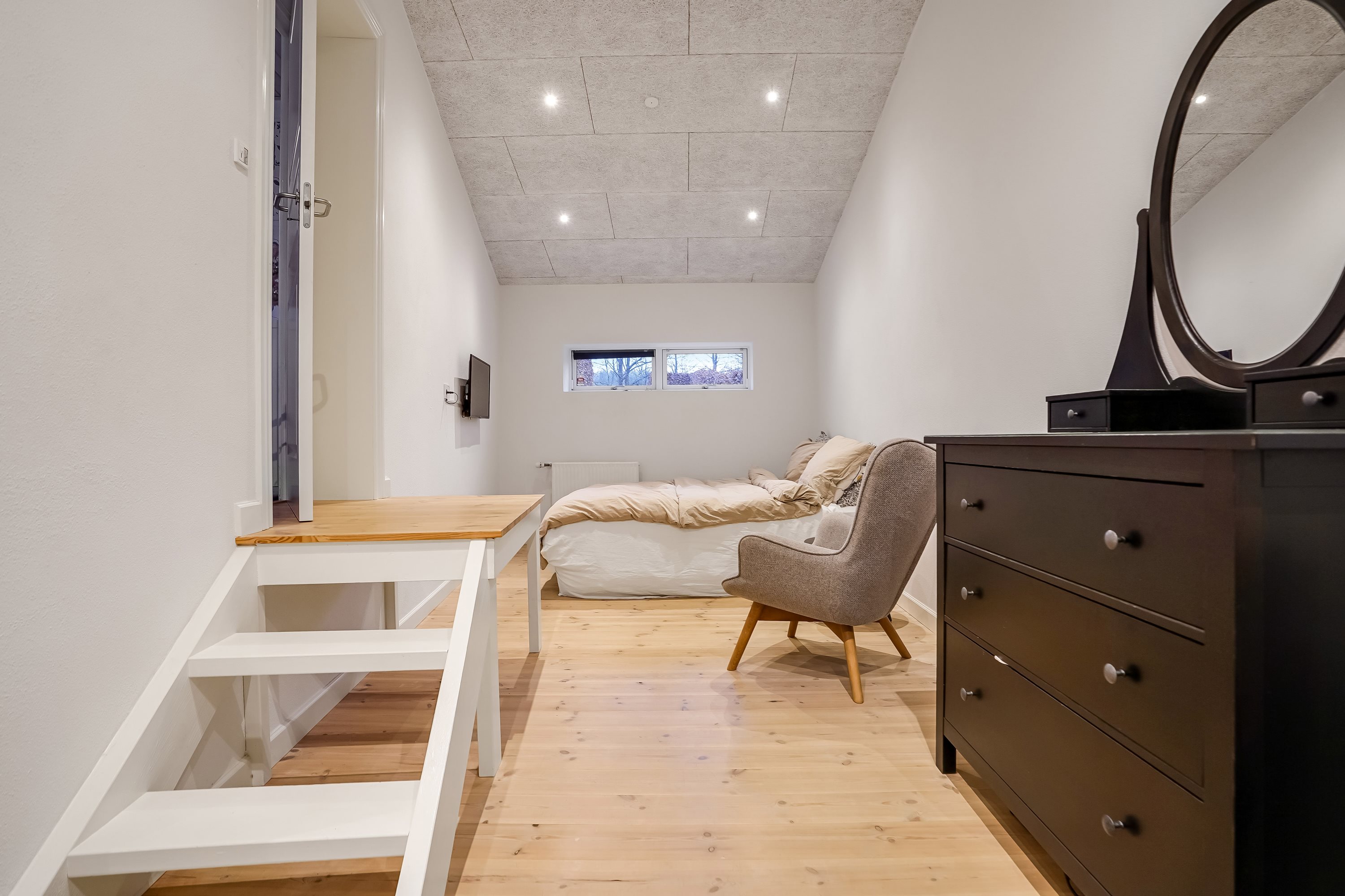 Fremhævet værelse billede i fuldskærmstilstand. Billede af Kirkevej 27, Tommerup St, 5690 Tommerup