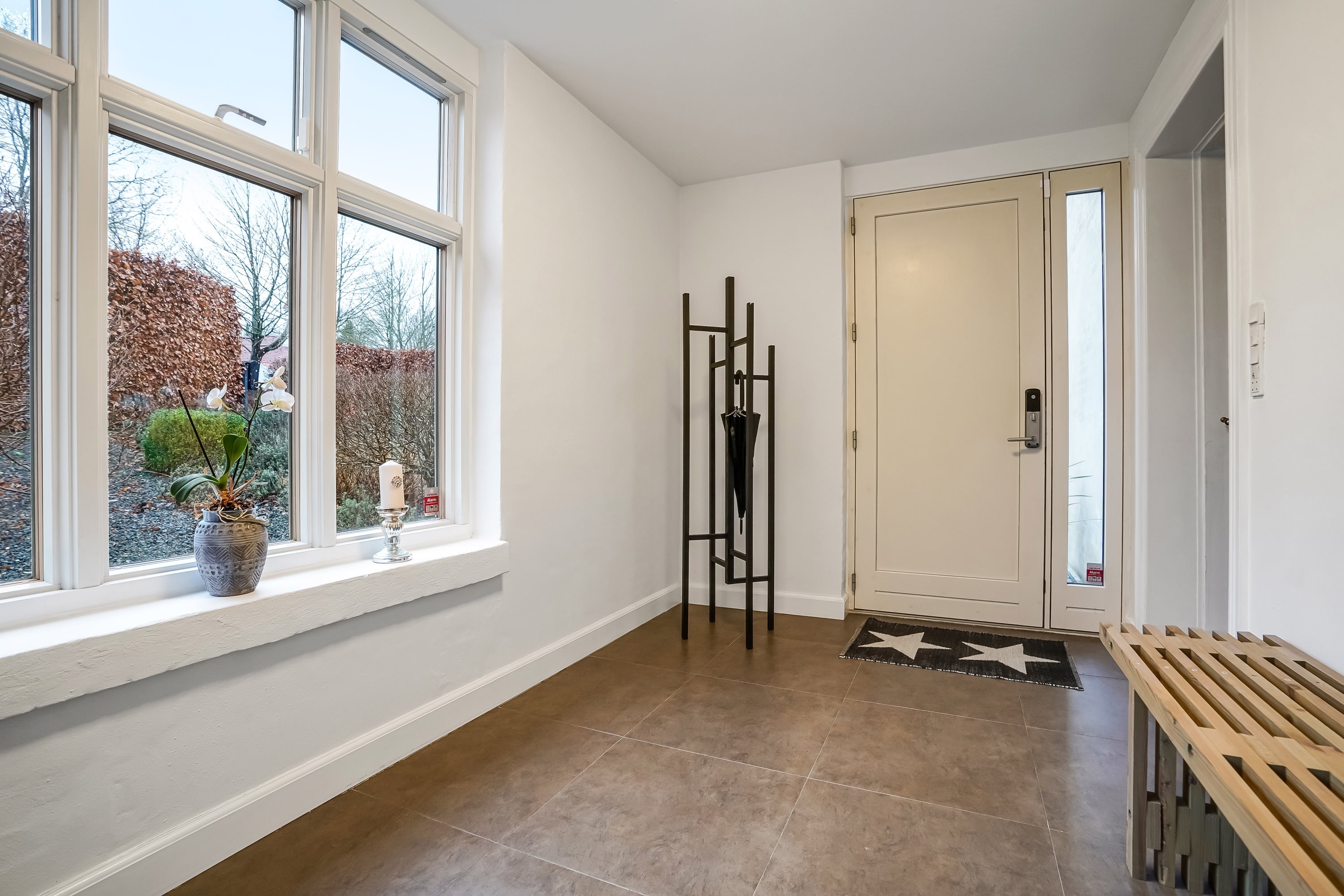 Fremhævet entré billede i fuldskærmstilstand. Billede af Kirkevej 27, Tommerup St, 5690 Tommerup