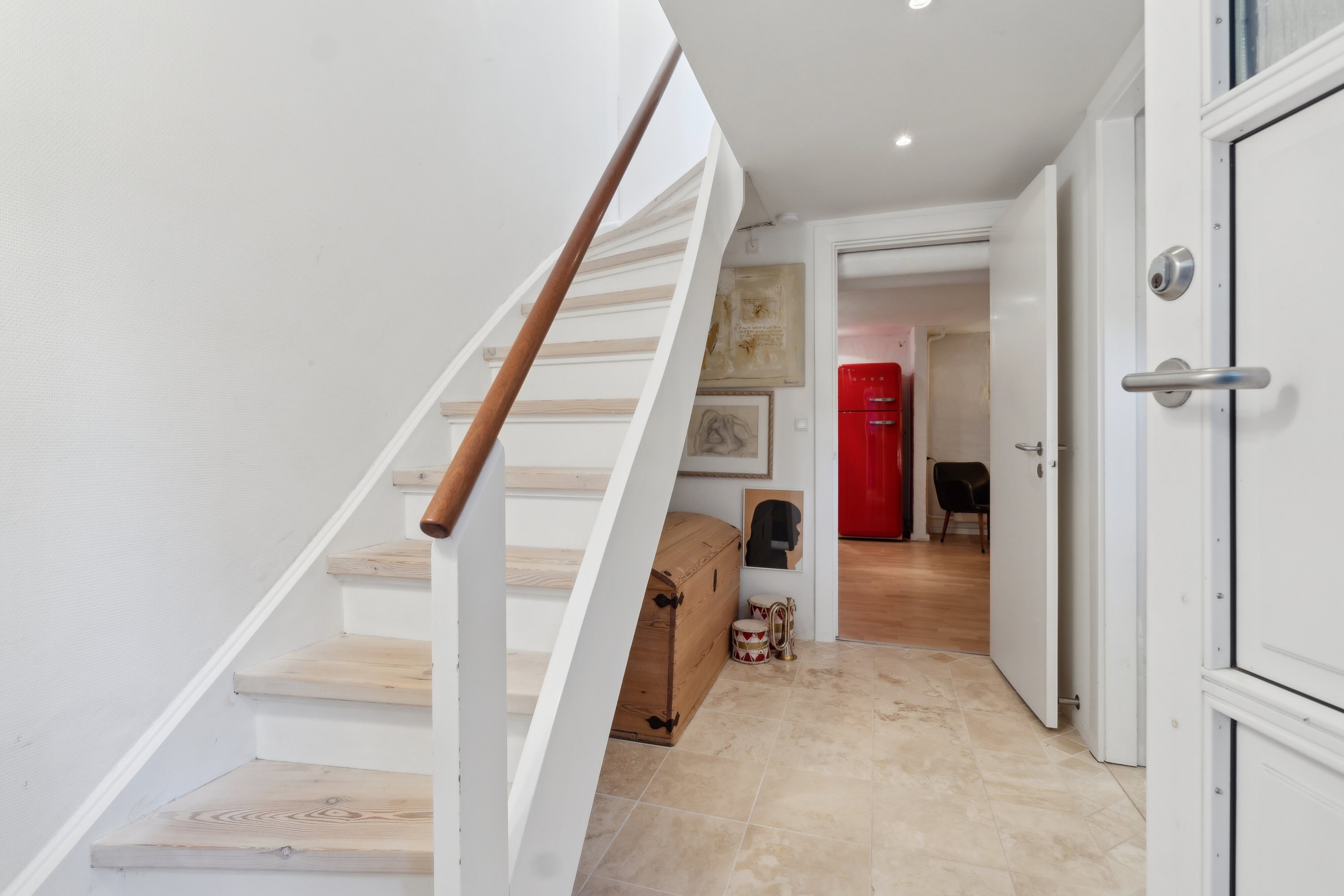 Fremhævet gang billede i fuldskærmstilstand. Billede af Elletoften 8, 2800 Kongens Lyngby