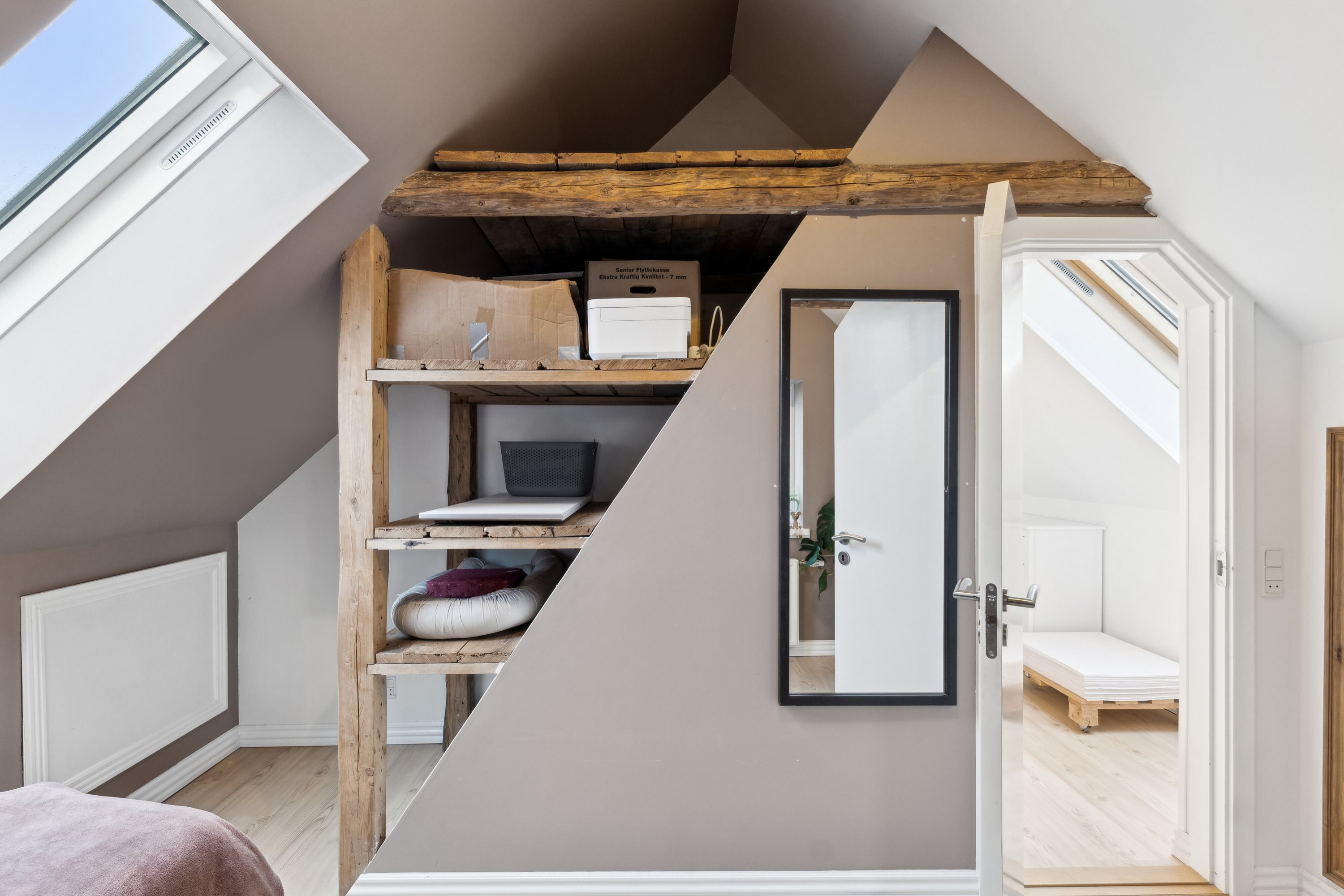 Fremhævet gang billede i fuldskærmstilstand. Billede af Rørkærvej 7, 4760 Vordingborg