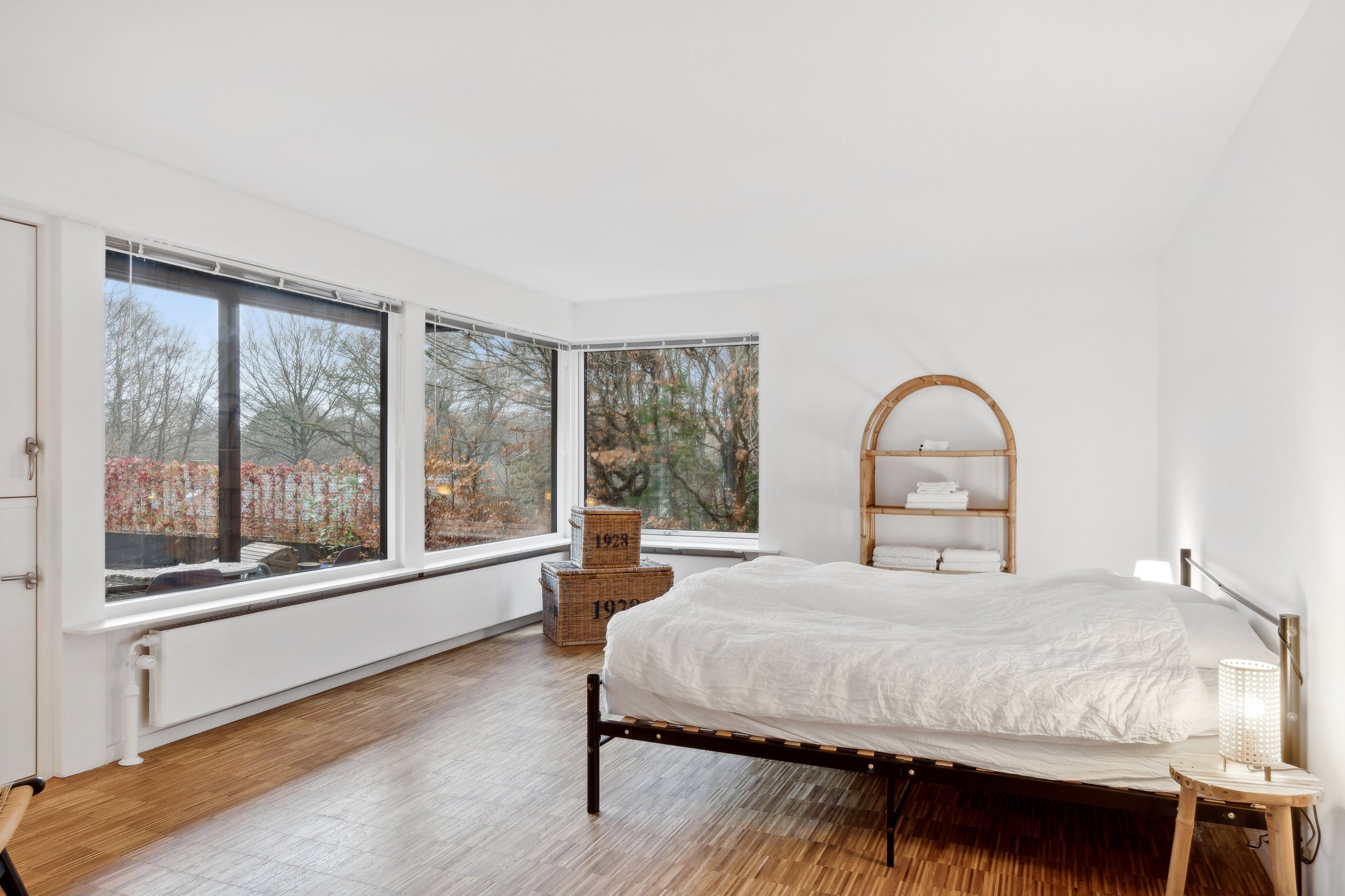 Fremhævet soveværelse billede i fuldskærmstilstand. Billede af Borrekrattet 4, 2800 Kongens Lyngby