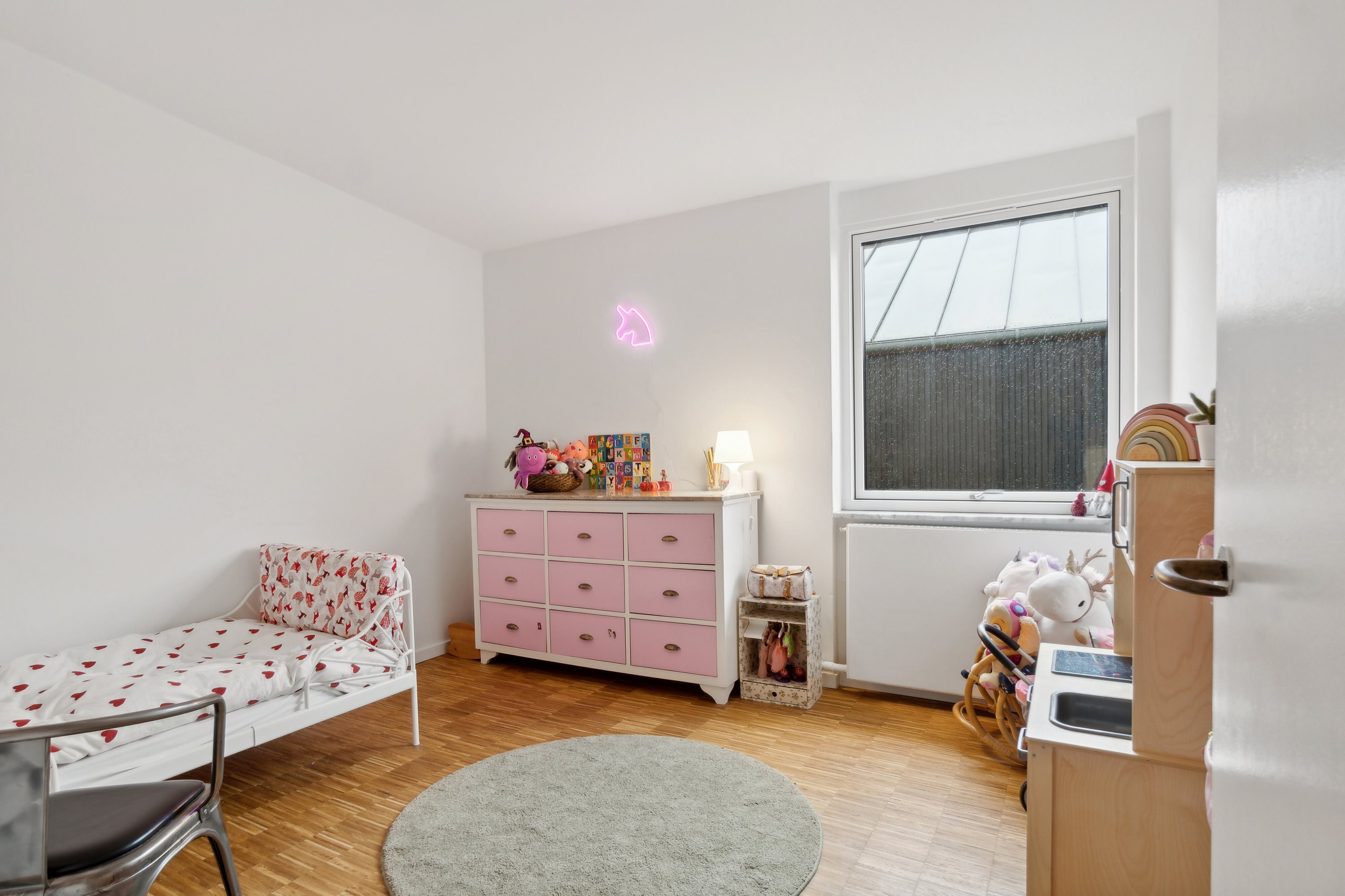 Fremhævet børneværelse billede i fuldskærmstilstand. Billede af Borrekrattet 4, 2800 Kongens Lyngby