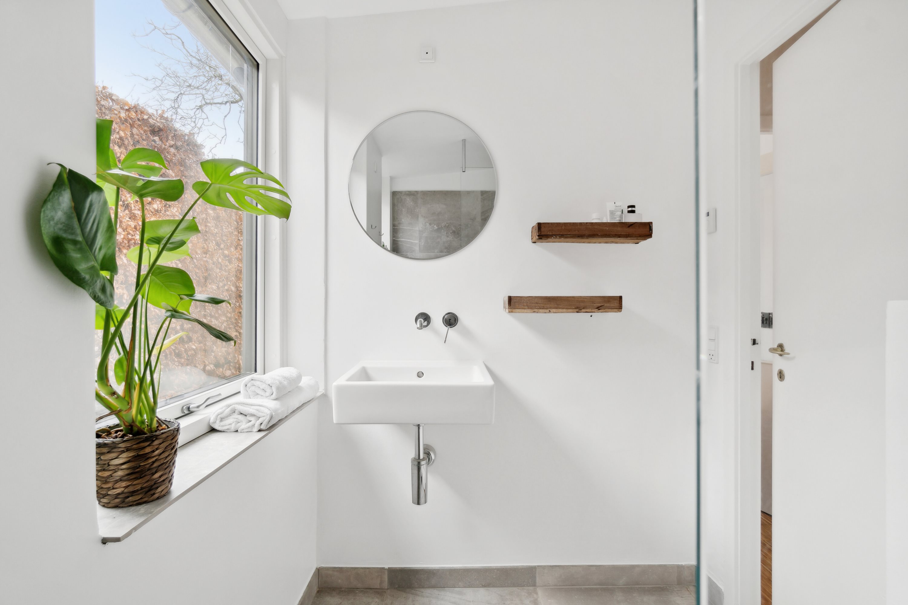 Fremhævet badeværelse billede i fuldskærmstilstand. Billede af Borrekrattet 4, 2800 Kongens Lyngby