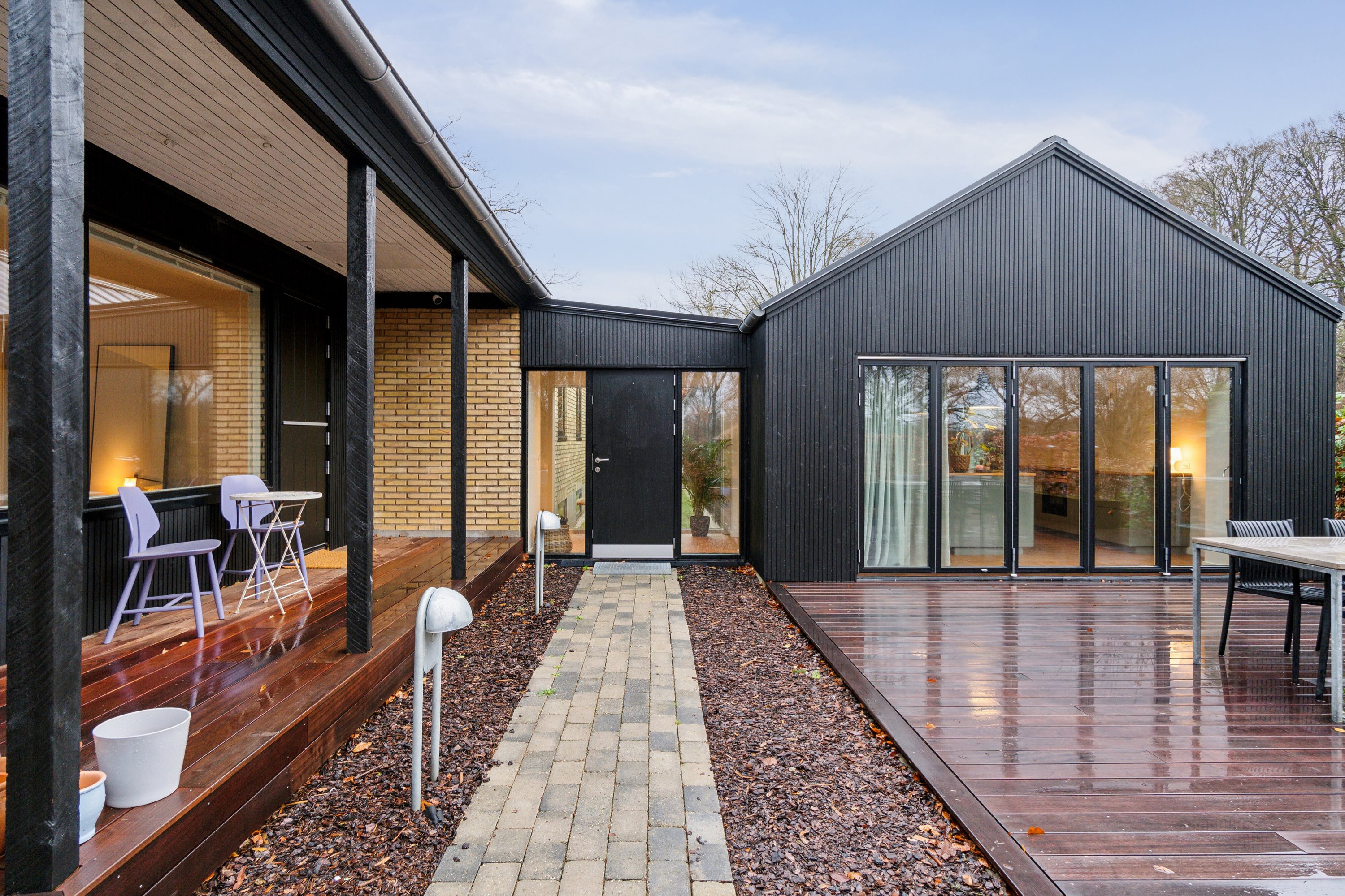 Fremhævet udendørs billede i fuldskærmstilstand. Billede af Borrekrattet 4, 2800 Kongens Lyngby