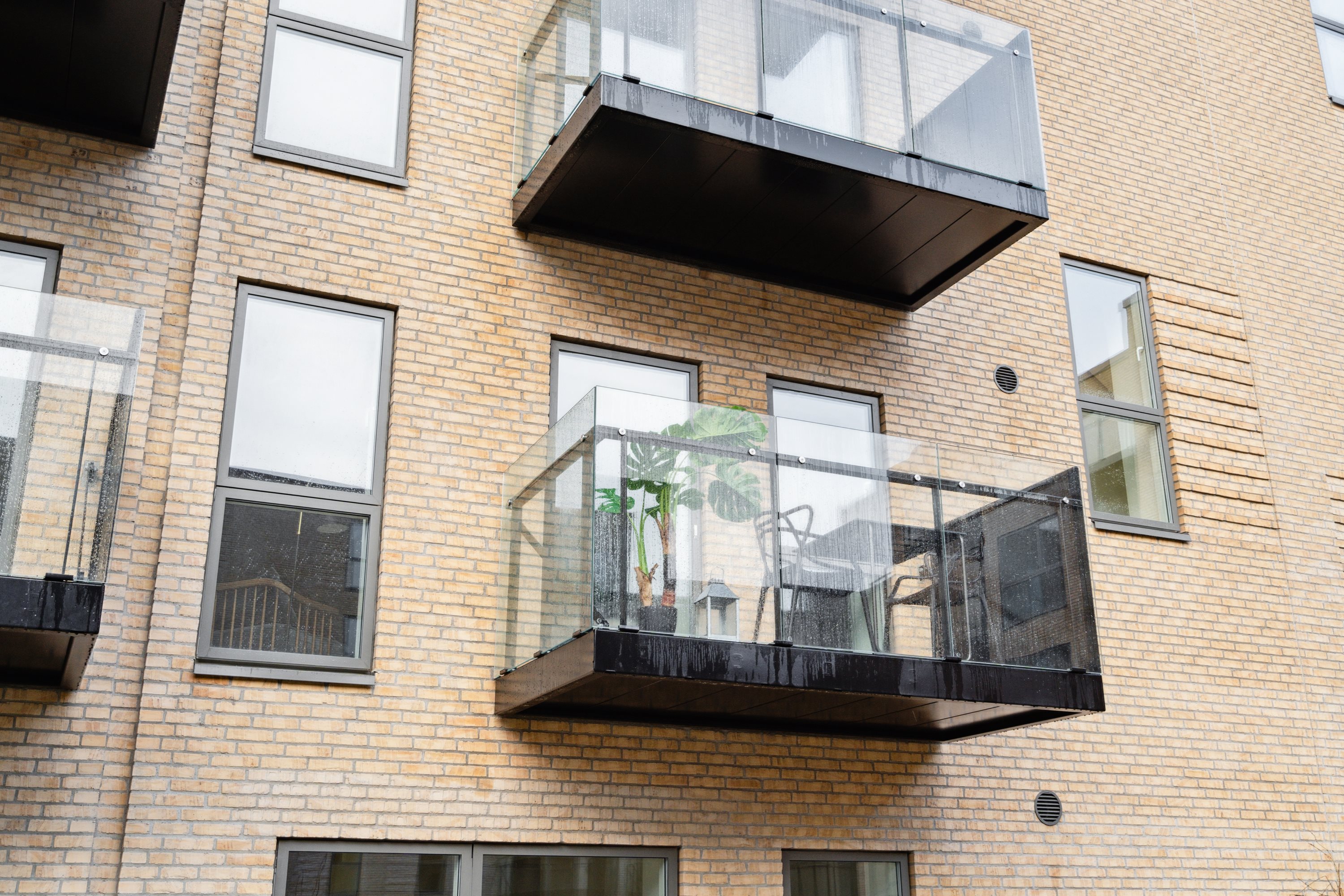 Fremhævet  billede i fuldskærmstilstand. Billede af Skibsbyggerstræde 8, 2. tv., 5000 Odense C