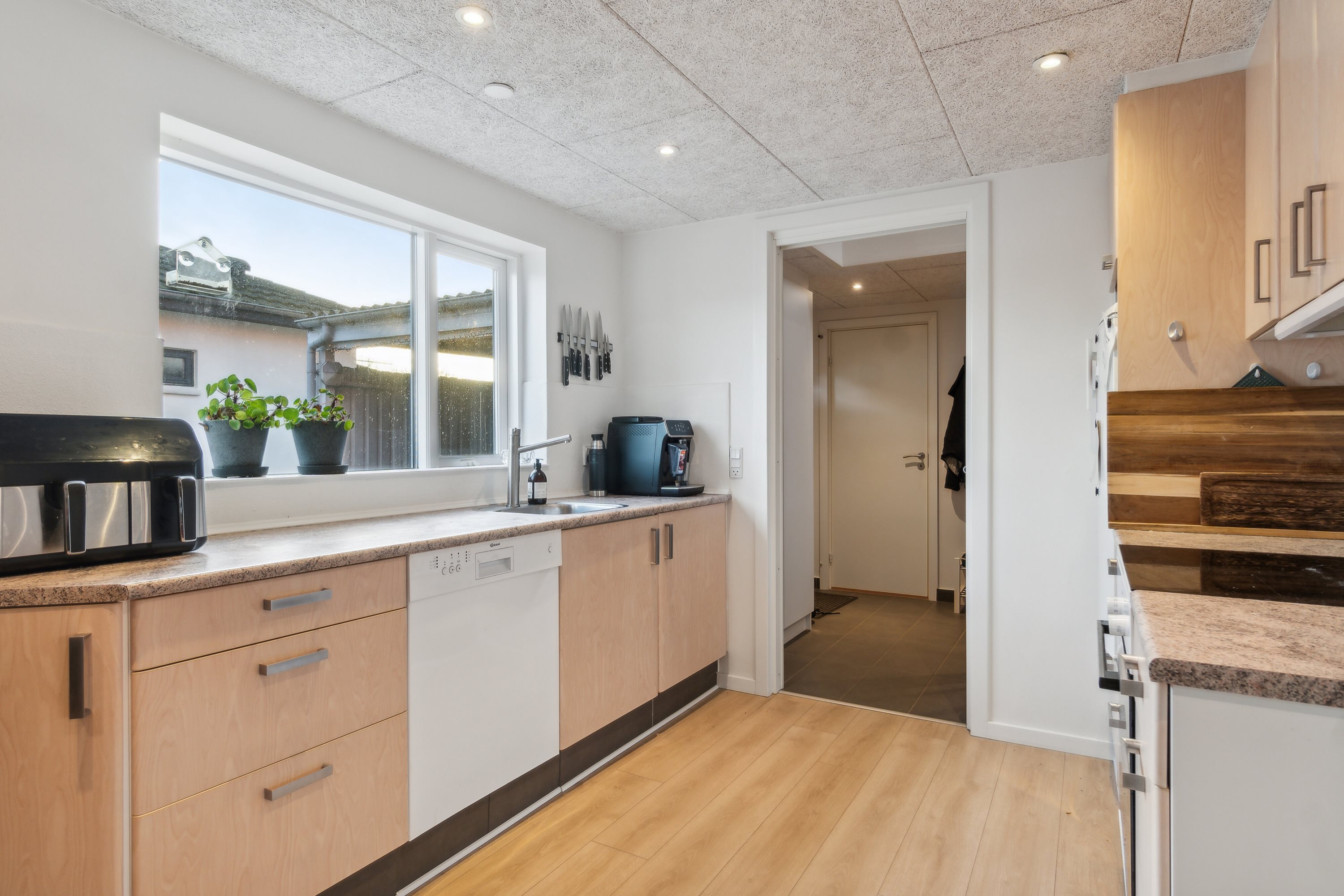 Fremhævet køkken billede i fuldskærmstilstand. Billede af Ranselvej 26, Nors, 7700 Thisted