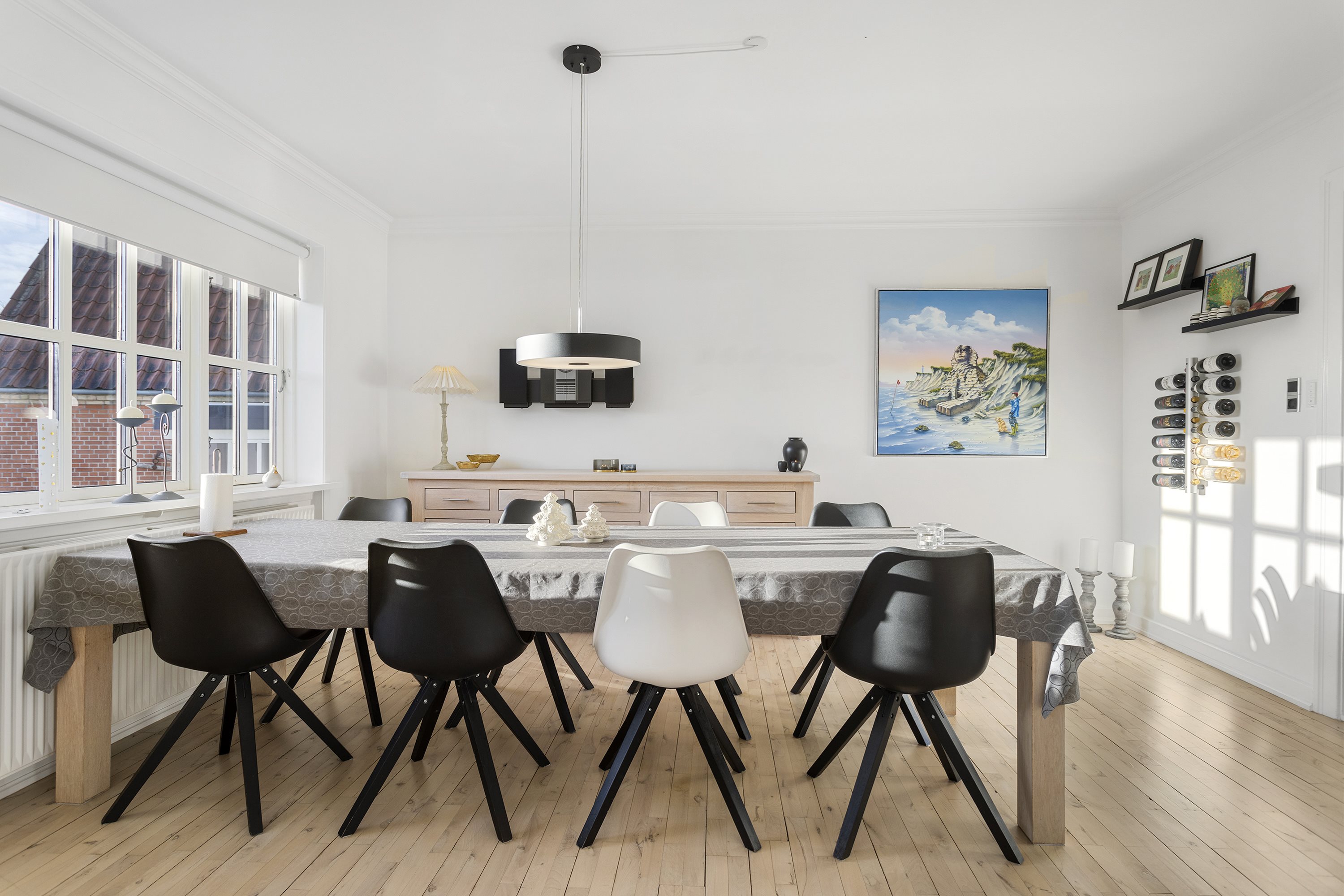 Miniaturebillede 2: spisestue. Billede af Kløvermarksvej 11, 9800 Hjørring