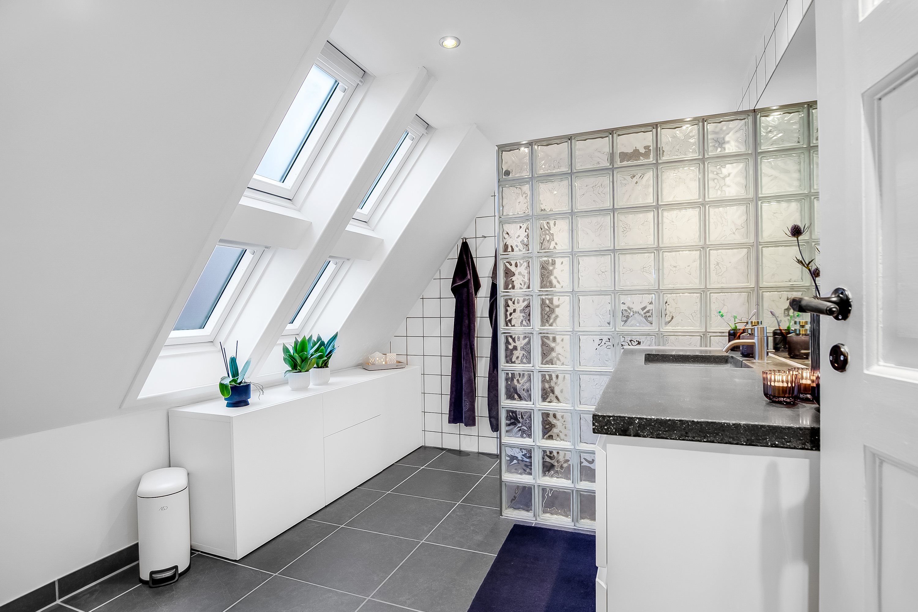 Fremhævet badeværelse billede i fuldskærmstilstand. Billede af Bellevuegade 54, 6000 Kolding