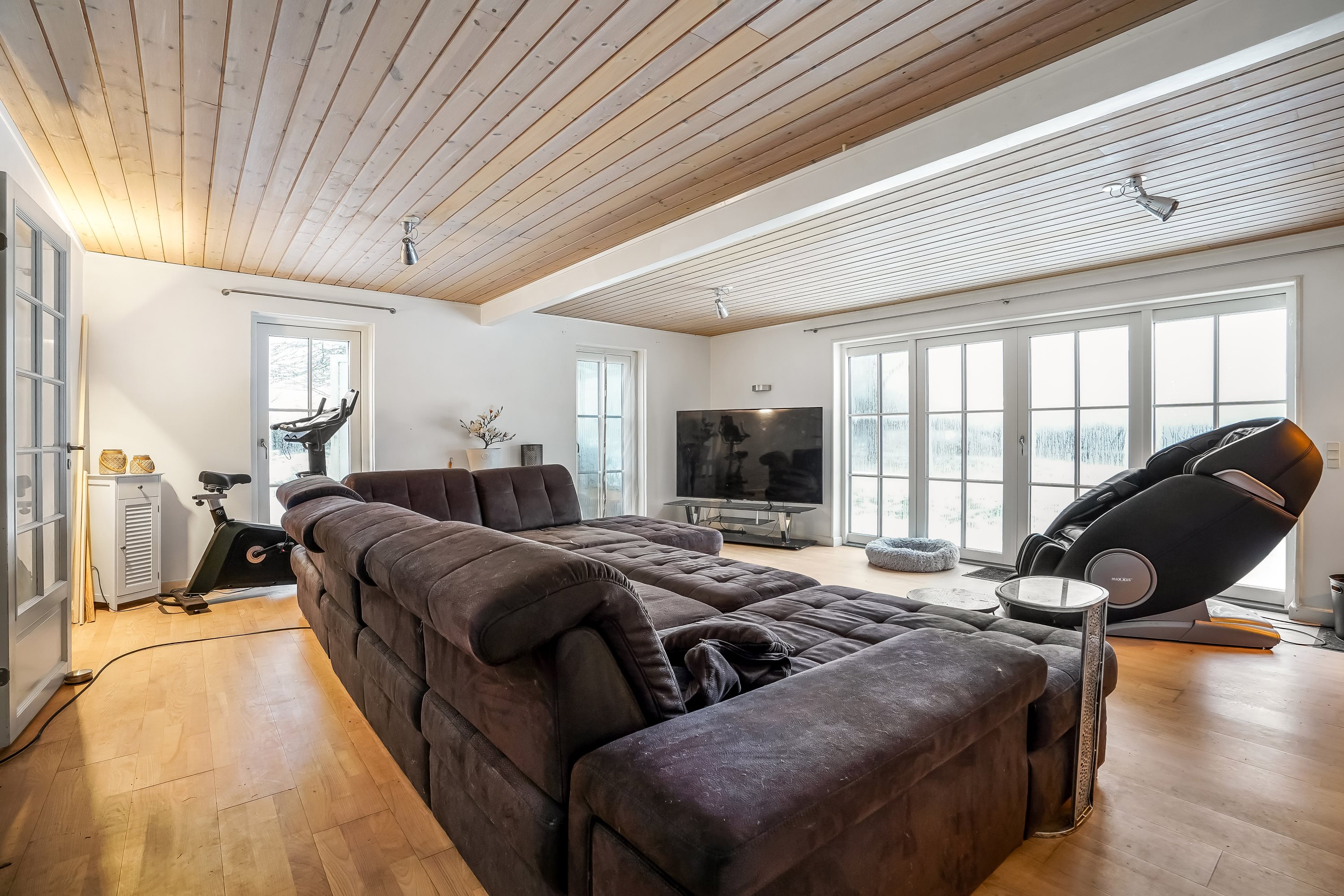 Fremhævet stue billede i fuldskærmstilstand. Billede af Tofthøj Møllevej 51, Tofthøj, 7321 Gadbjerg