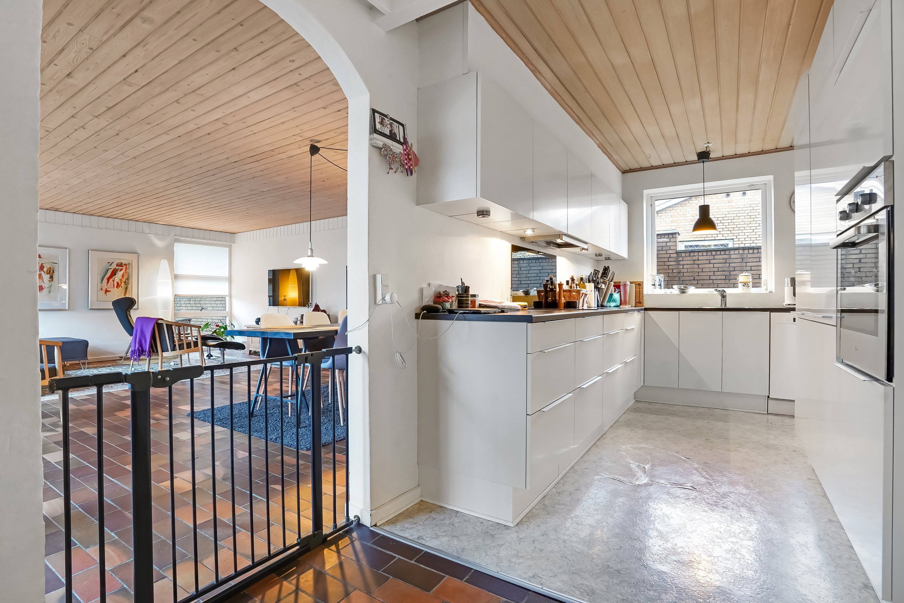 Fremhævet køkken billede i fuldskærmstilstand. Billede af Plovgårdsvej 25, Bellinge, 5250 Odense SV