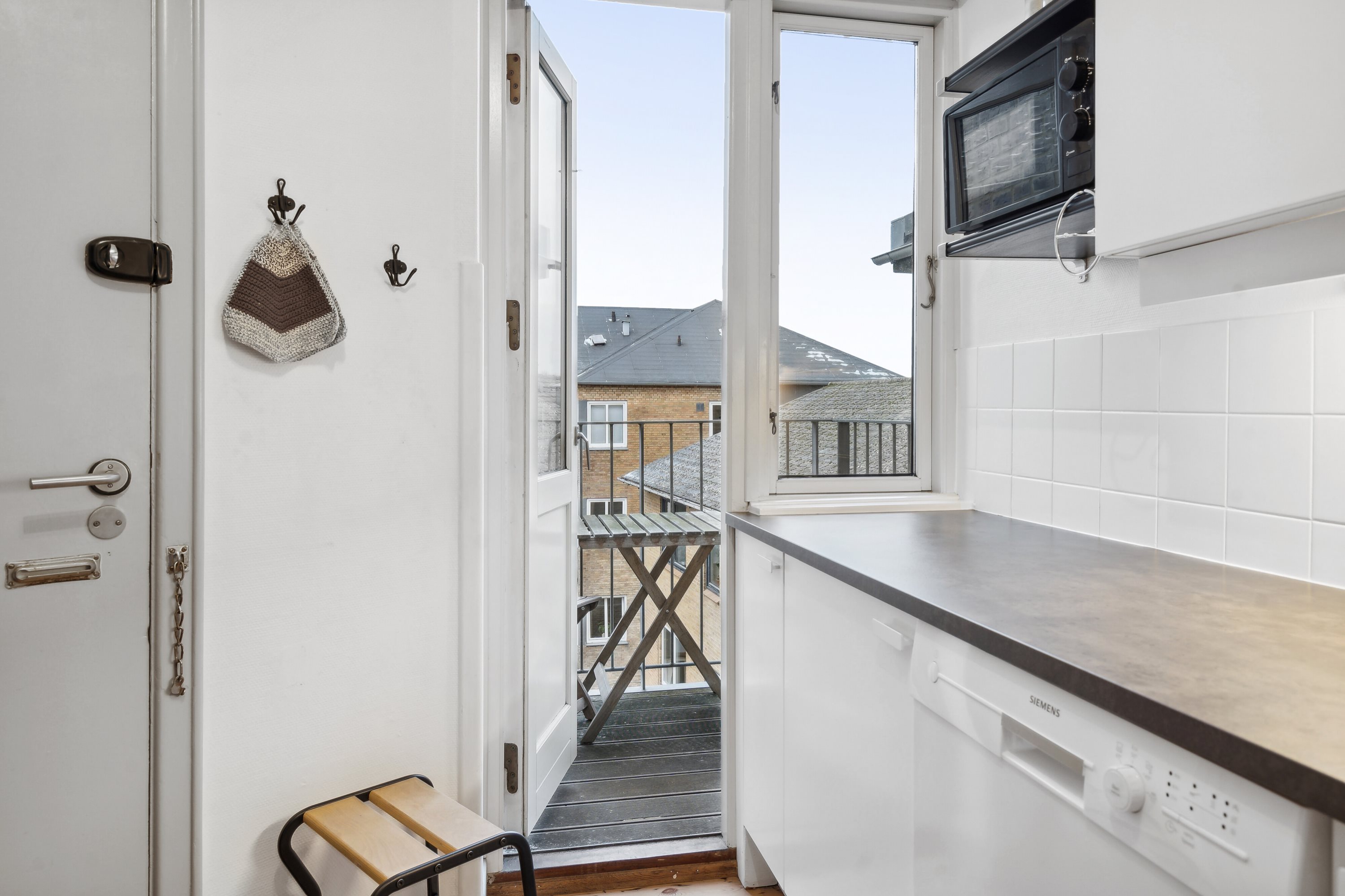 Fremhævet værelse billede i fuldskærmstilstand. Billede af Schacksgade 17, 3. th., 5000 Odense C