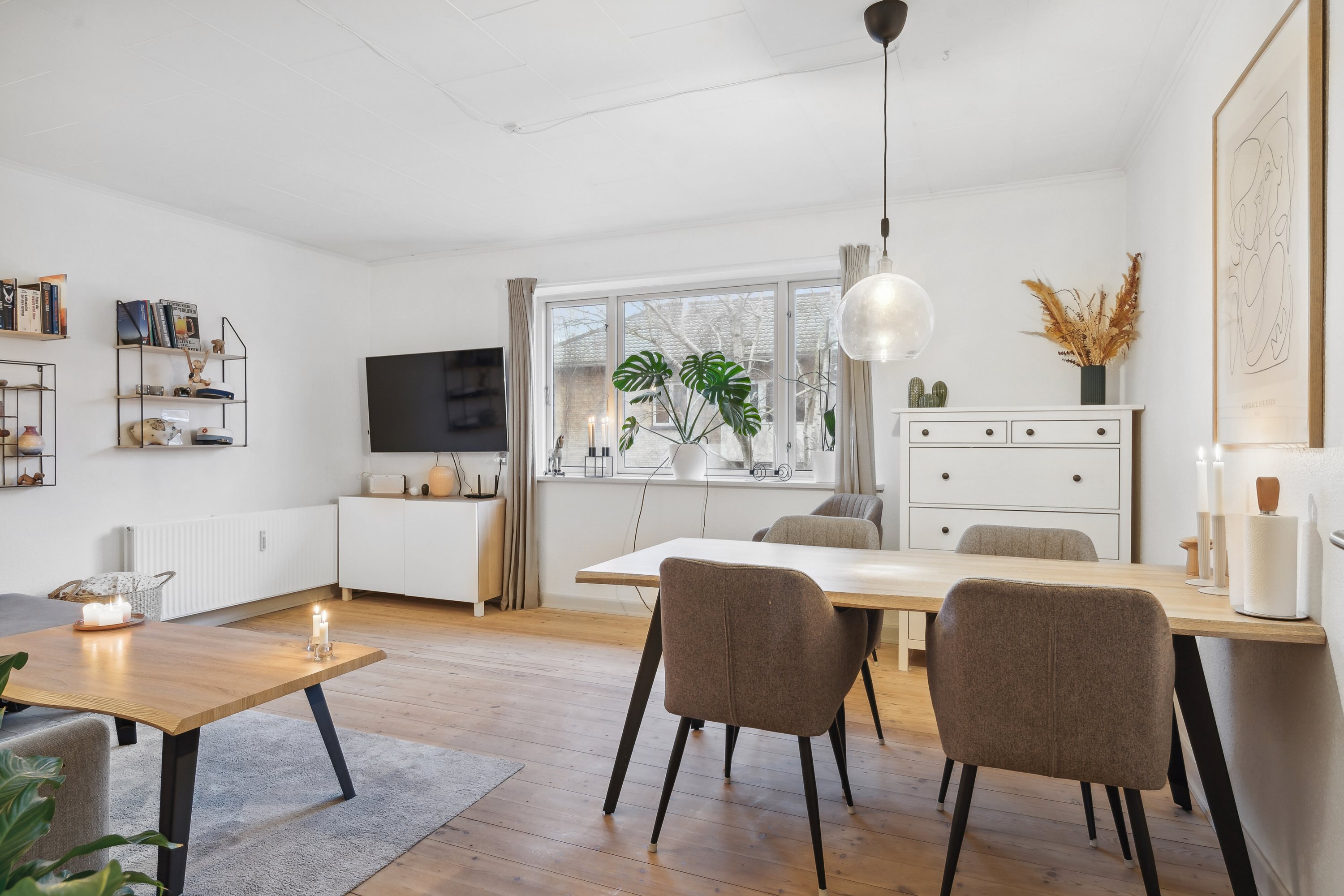 Fremhævet spisestue billede i fuldskærmstilstand. Billede af Schacksgade 17, 3. th., 5000 Odense C