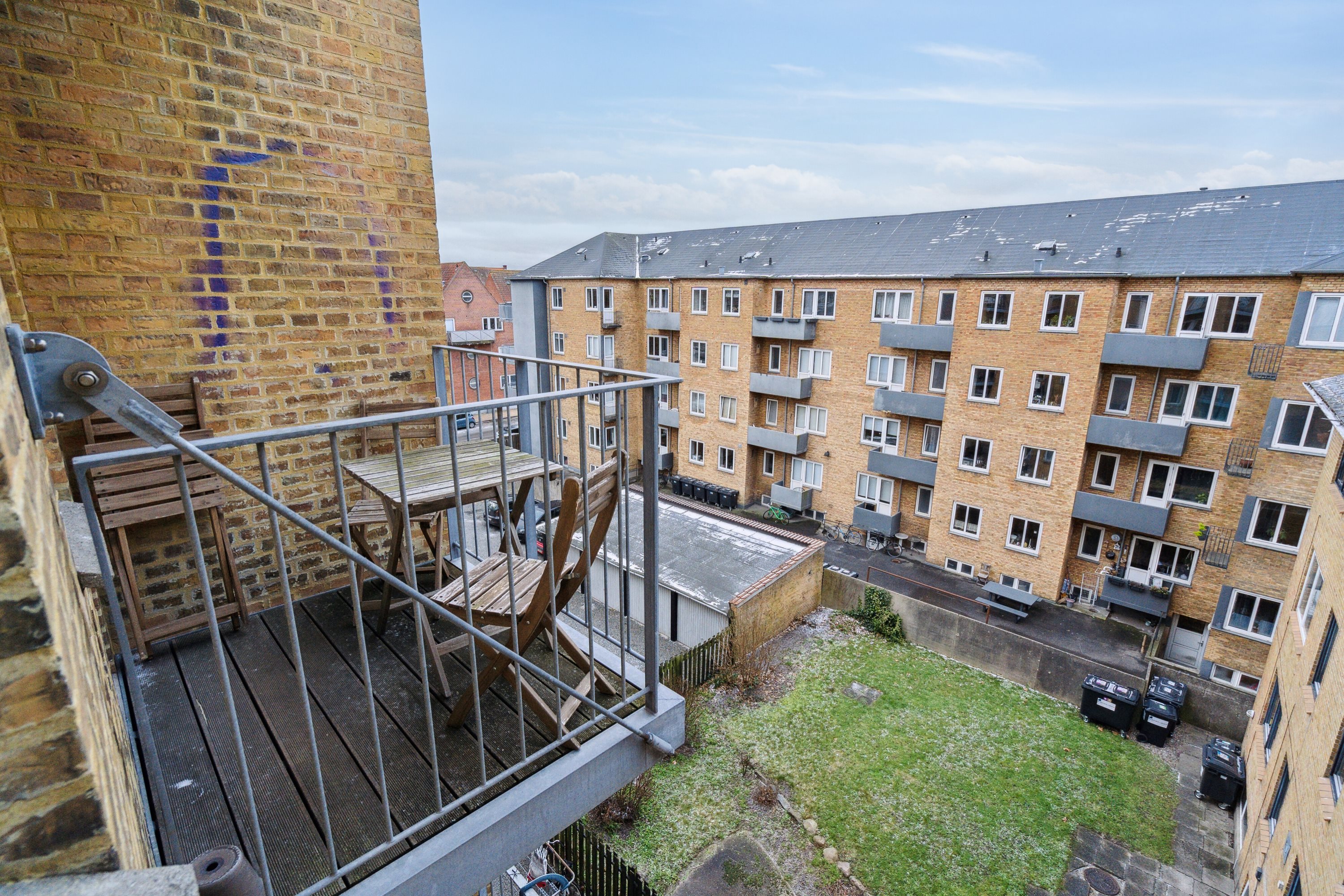 Fremhævet altan billede i fuldskærmstilstand. Billede af Schacksgade 17, 3. th., 5000 Odense C