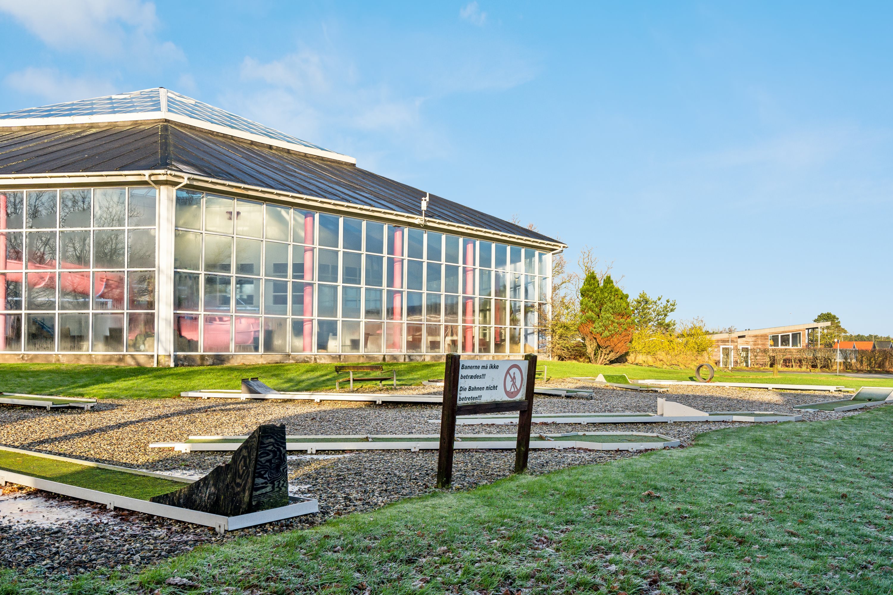 Fremhævet ejendom 1 billede i fuldskærmstilstand. Billede af Stranden 30, Øster Hurup, 9560 Hadsund