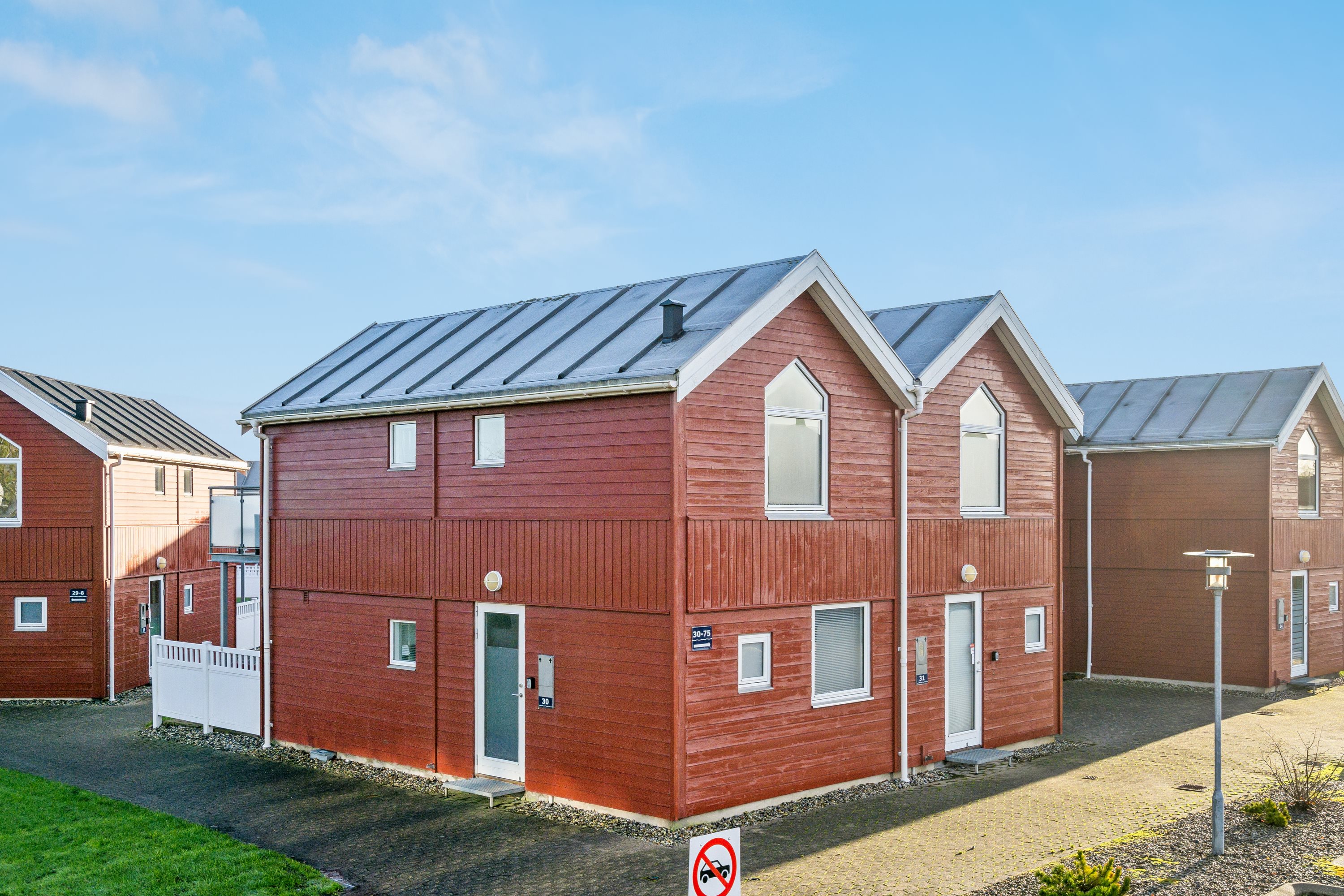 Fremhævet ejendom 1 billede i fuldskærmstilstand. Billede af Stranden 30, Øster Hurup, 9560 Hadsund