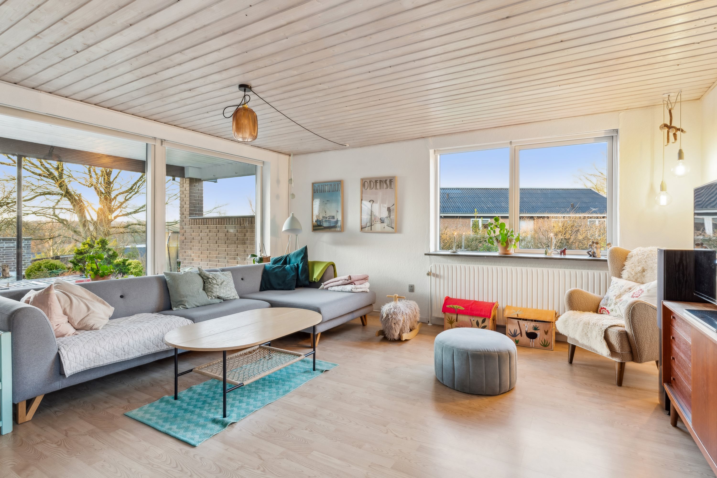 Fremhævet stue billede i fuldskærmstilstand. Billede af Hulvejen 5, Sparkær, 8800 Viborg