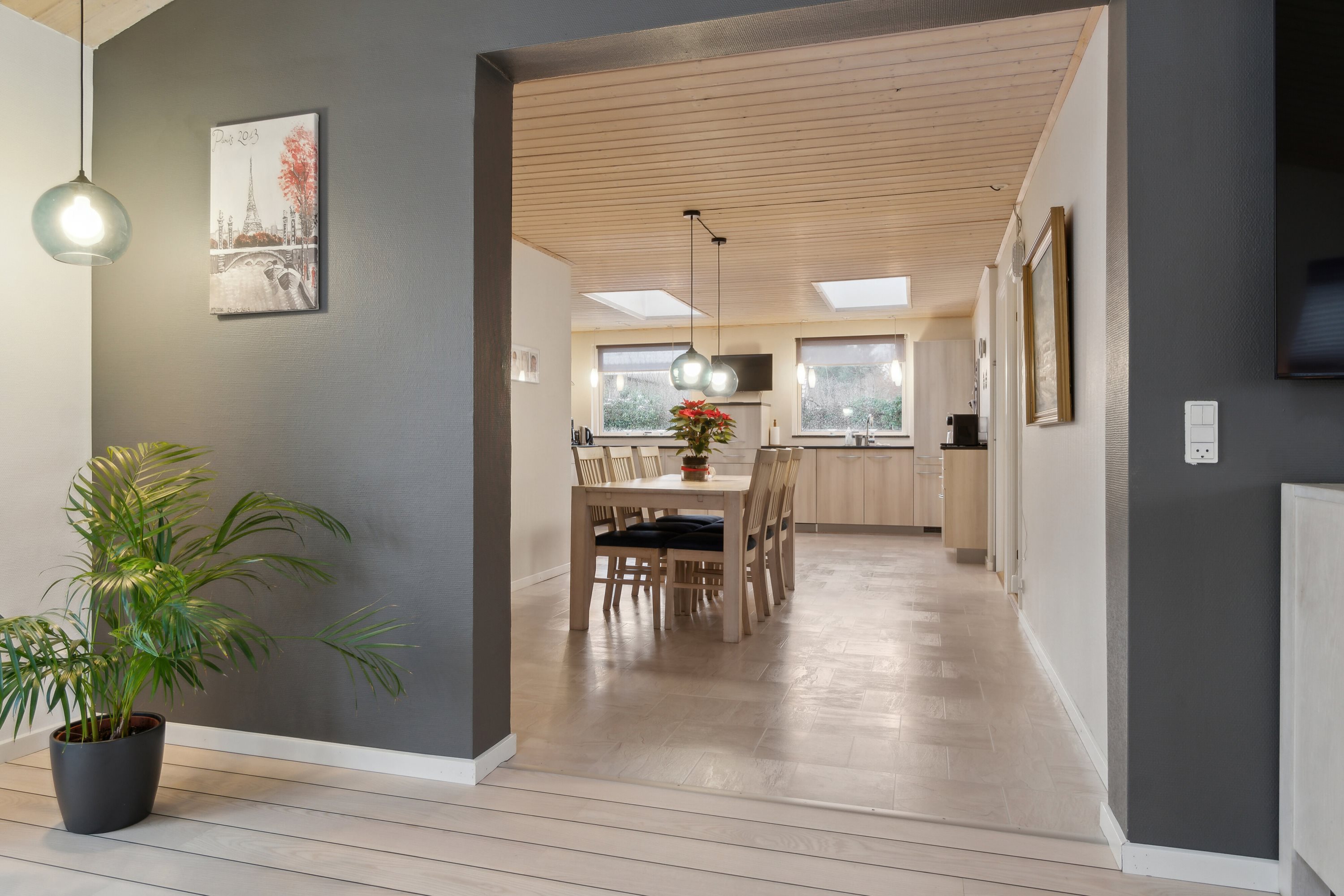 Fremhævet indendørs billede i fuldskærmstilstand. Billede af Falkevej 1, 4040 Jyllinge