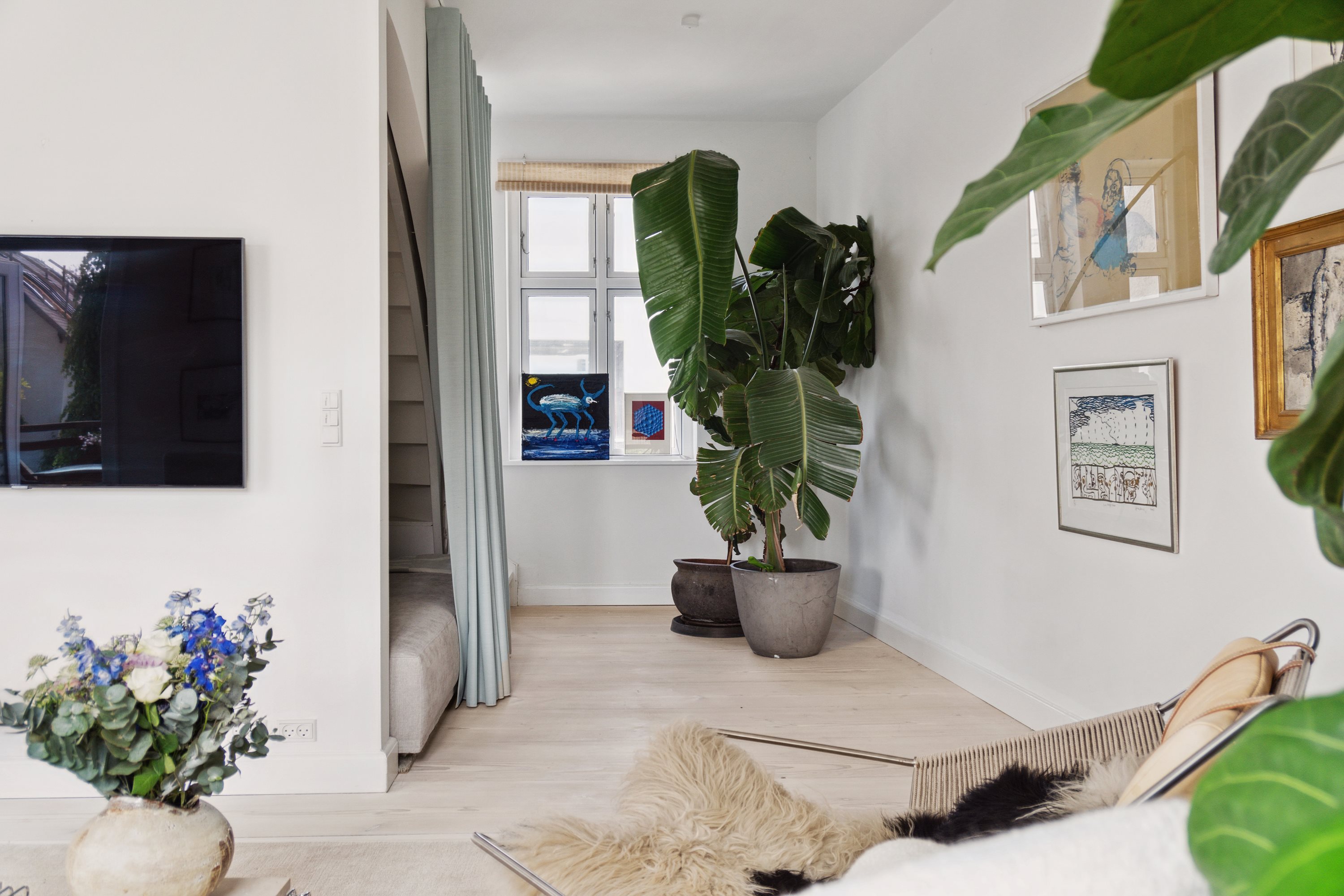 Fremhævet  billede i fuldskærmstilstand. Billede af Becksvej 1, 1., 2930 Klampenborg