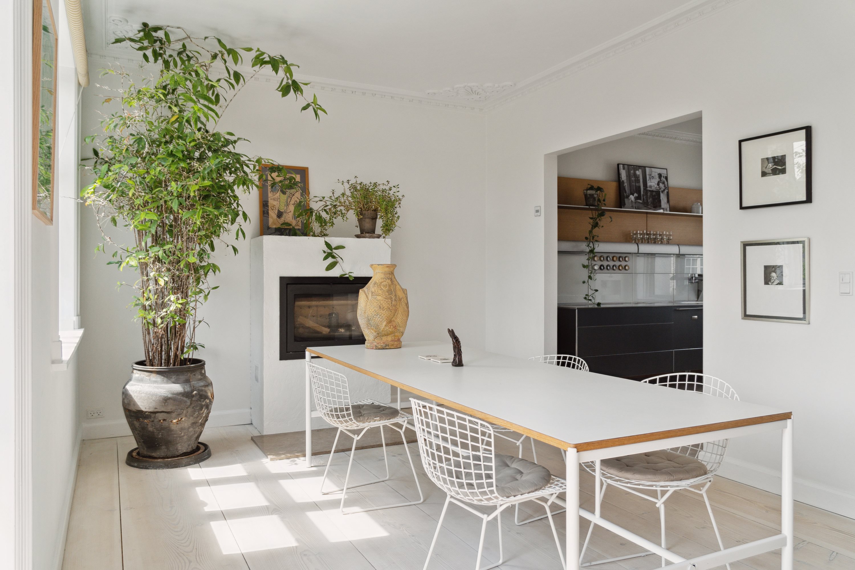 Fremhævet  billede i fuldskærmstilstand. Billede af Becksvej 1, 1., 2930 Klampenborg