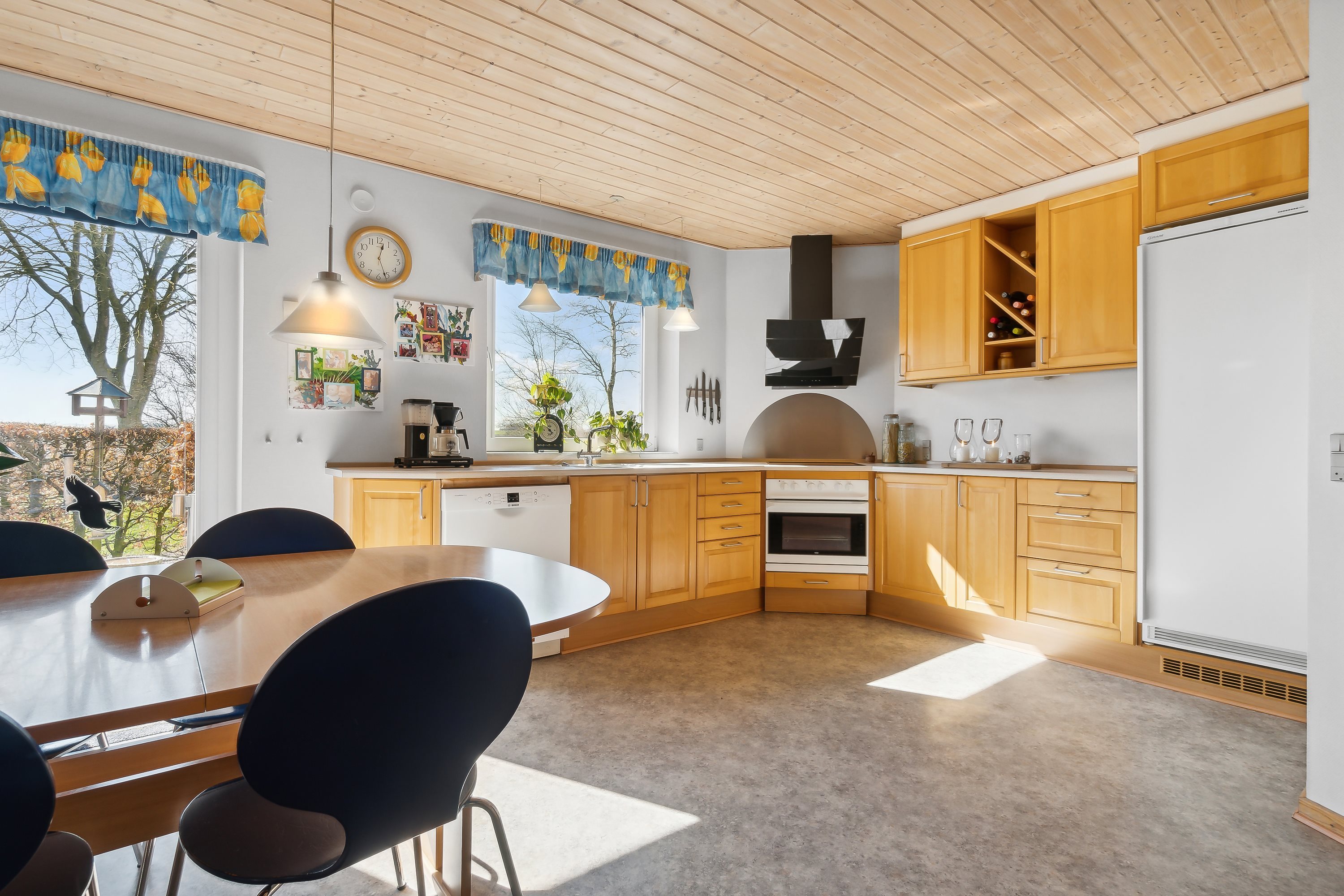 Fremhævet køkken billede i fuldskærmstilstand. Billede af Beerstedvej 11, Beersted, 7752 Snedsted