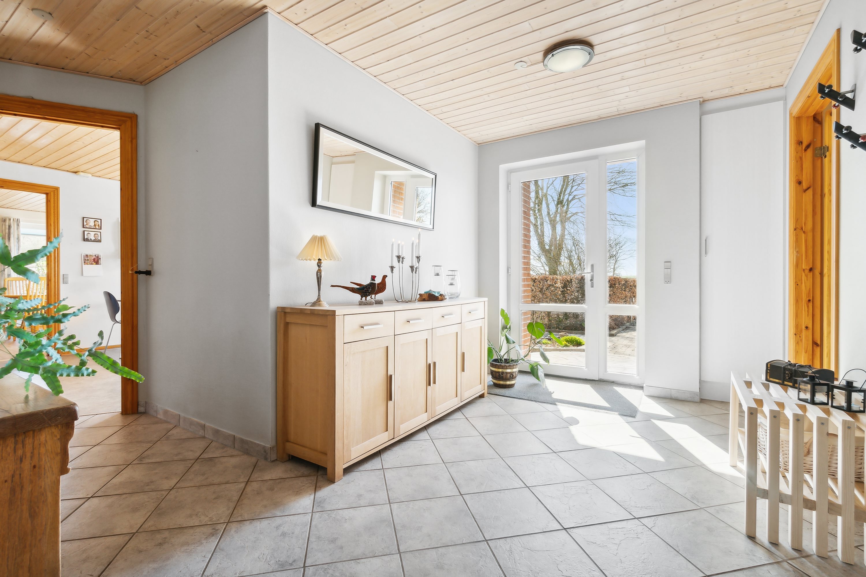 Fremhævet entre billede i fuldskærmstilstand. Billede af Beerstedvej 11, Beersted, 7752 Snedsted