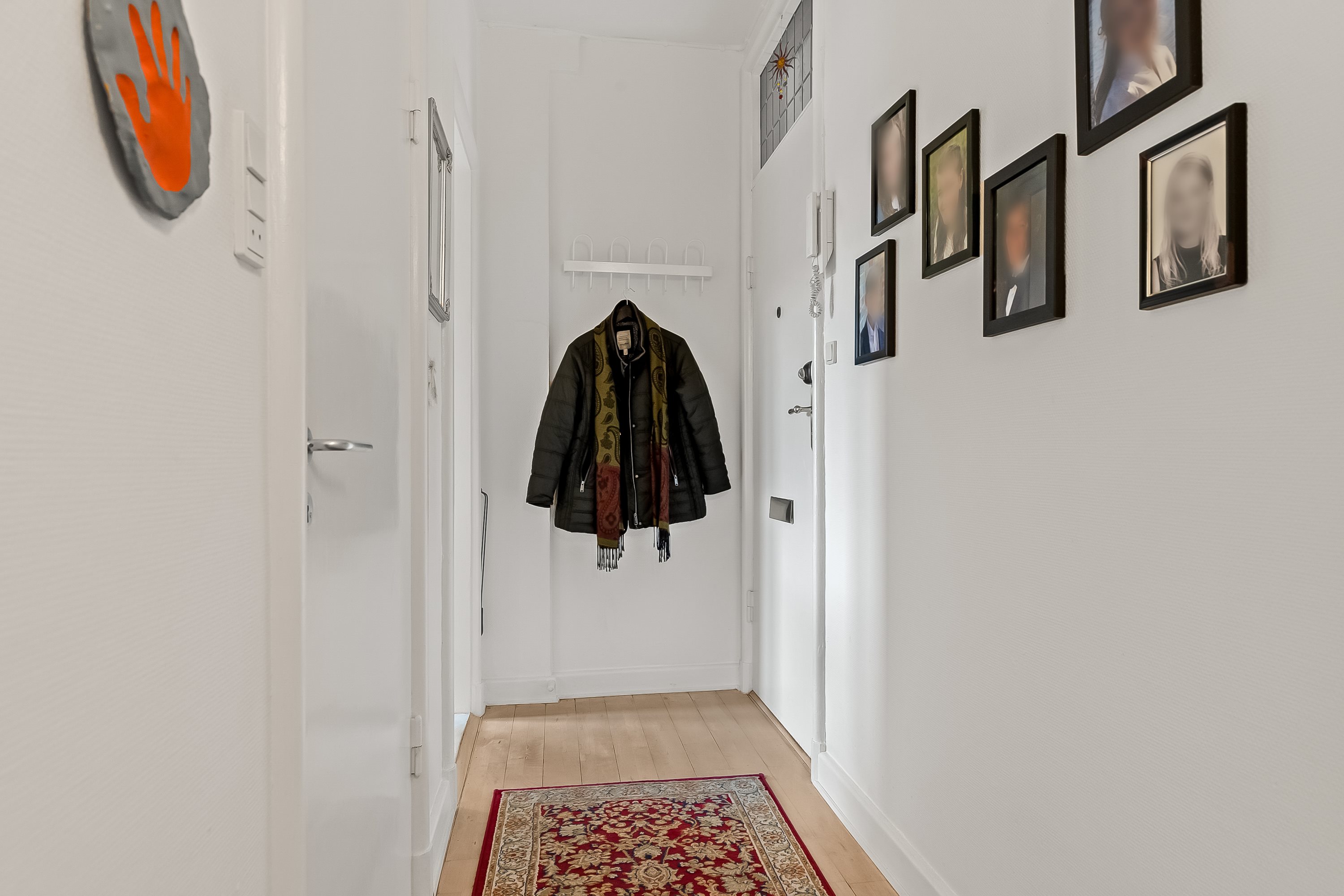 Fremhævet entré billede i fuldskærmstilstand. Billede af Vedelsgade 14, 3. tv., Centrum, 7100 Vejle