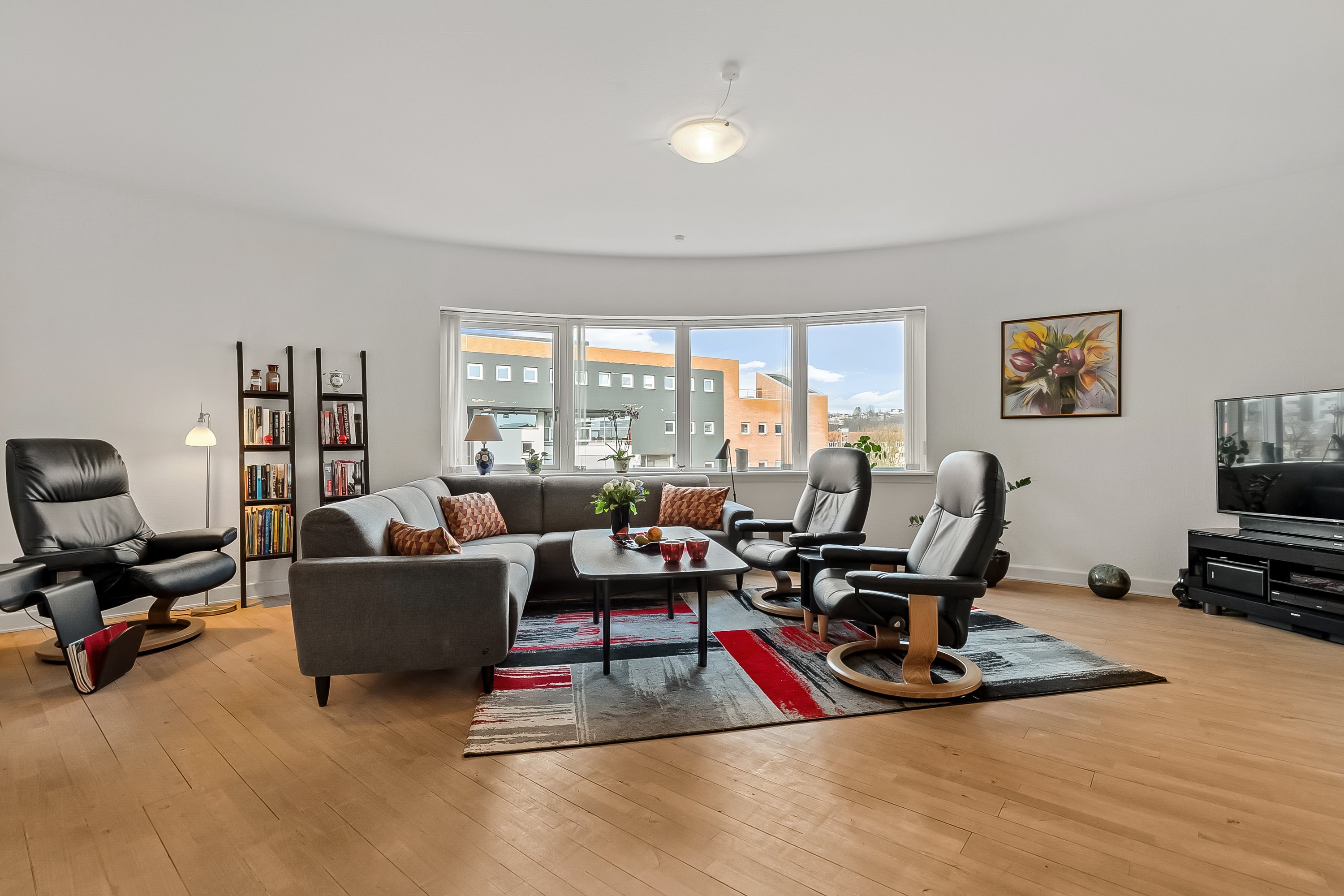 Fremhævet stue billede i fuldskærmstilstand. Billede af Vedelsgade 14, 3. tv., Centrum, 7100 Vejle