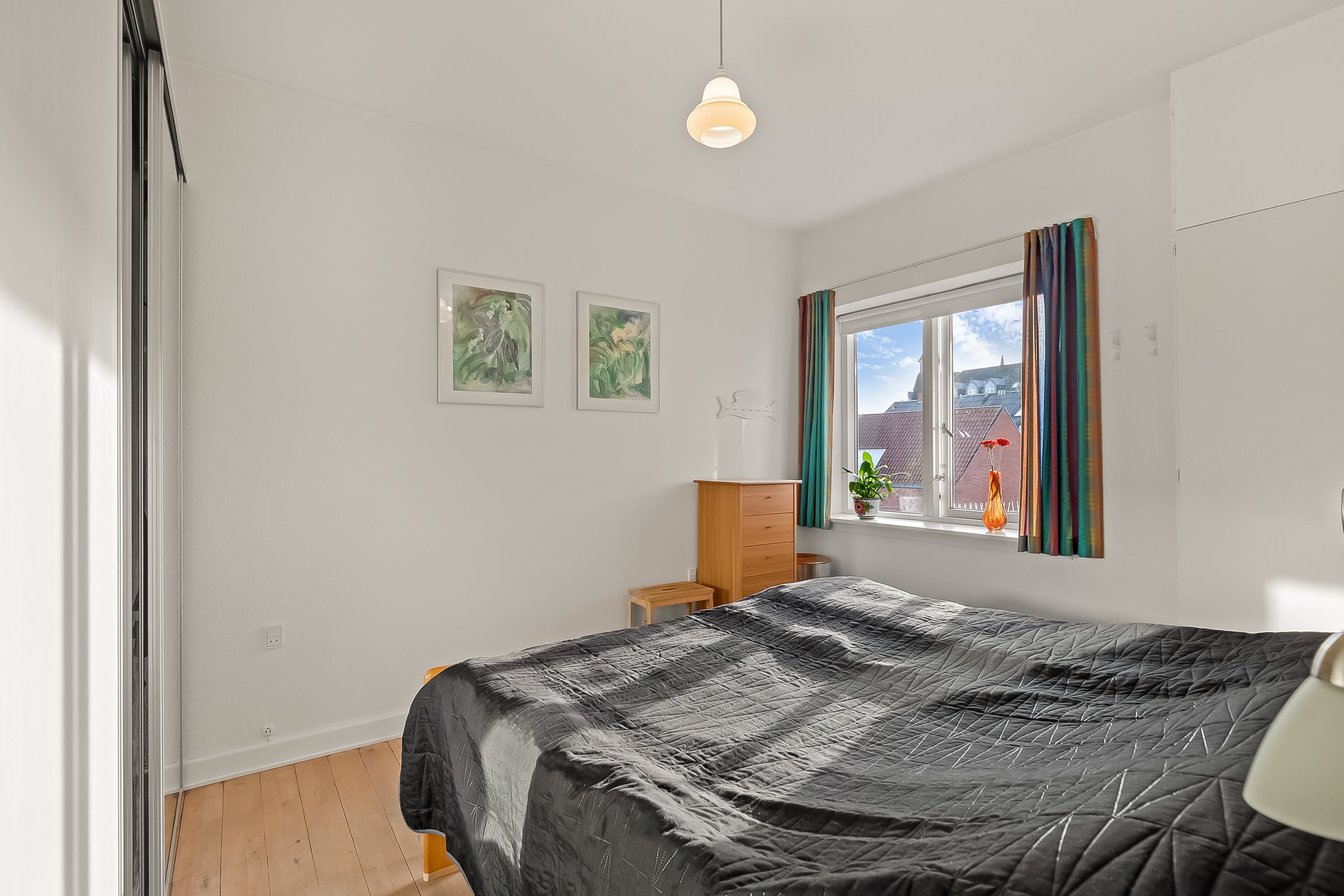 Fremhævet soveværelse billede i fuldskærmstilstand. Billede af Vedelsgade 14, 3. tv., Centrum, 7100 Vejle
