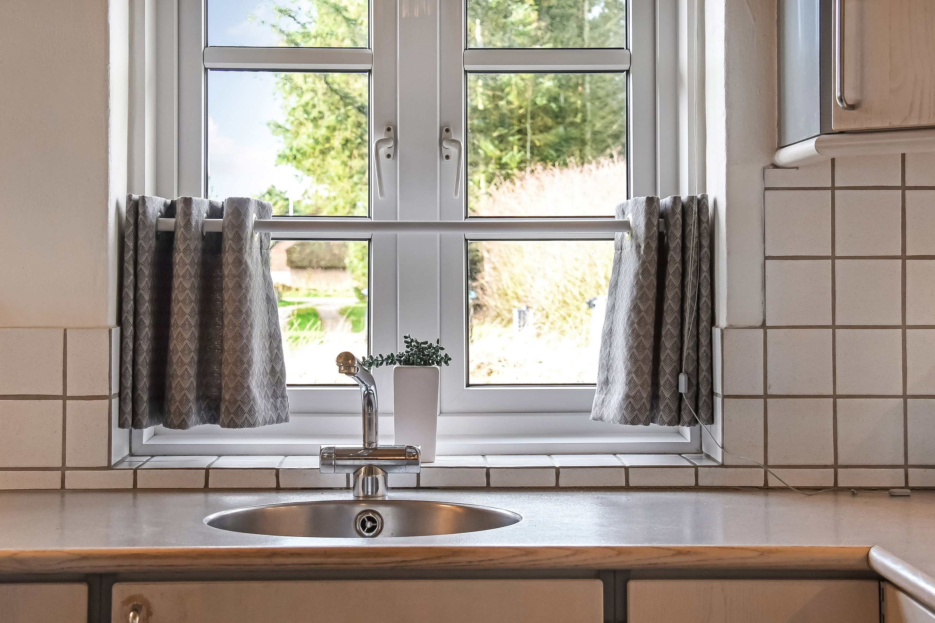 Fremhævet køkken billede i fuldskærmstilstand. Billede af Knakvej 26, Vedersø, 6990 Ulfborg