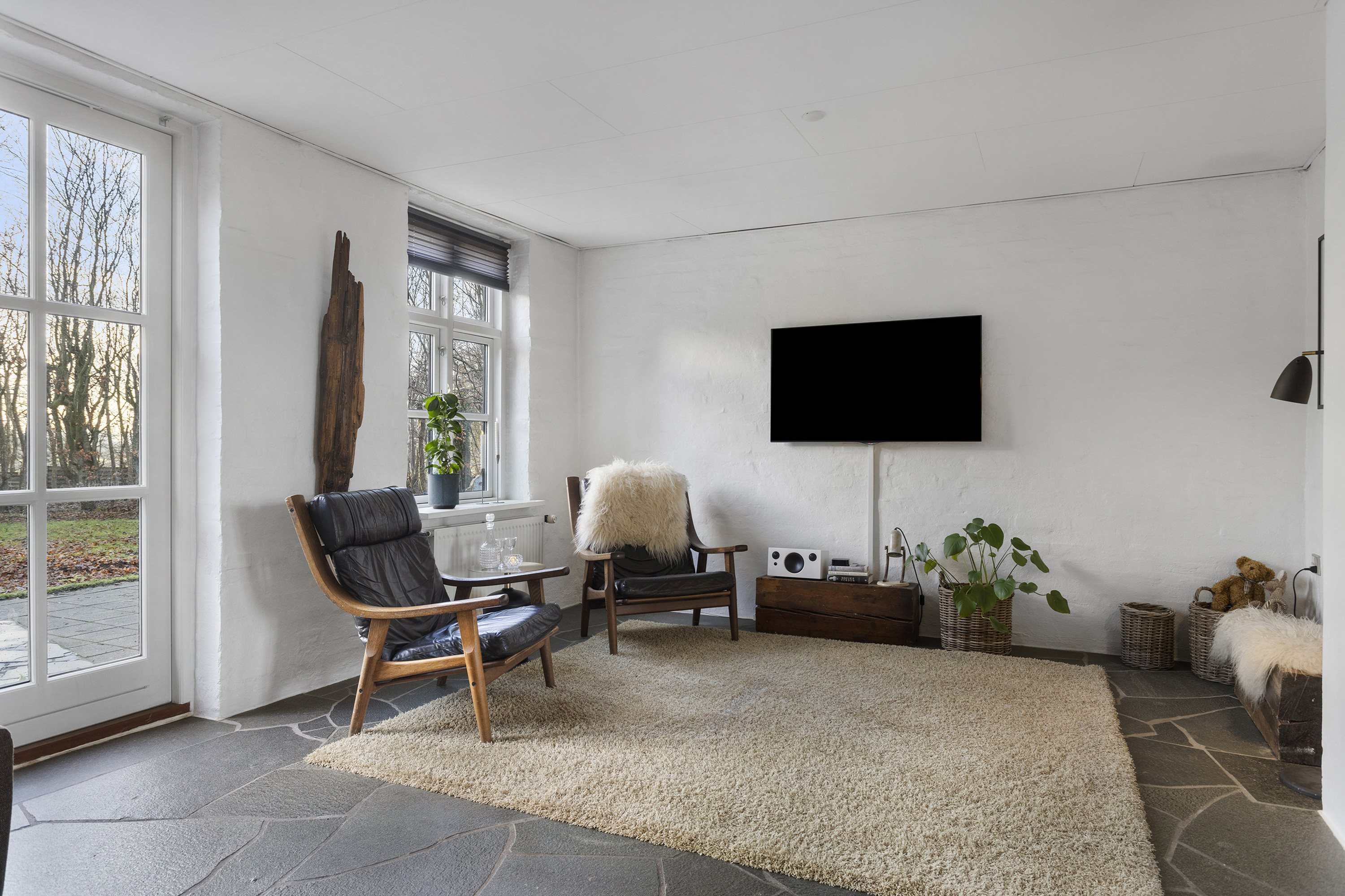 Fremhævet stue billede i fuldskærmstilstand. Billede af Smedievejen 5, 9800 Hjørring