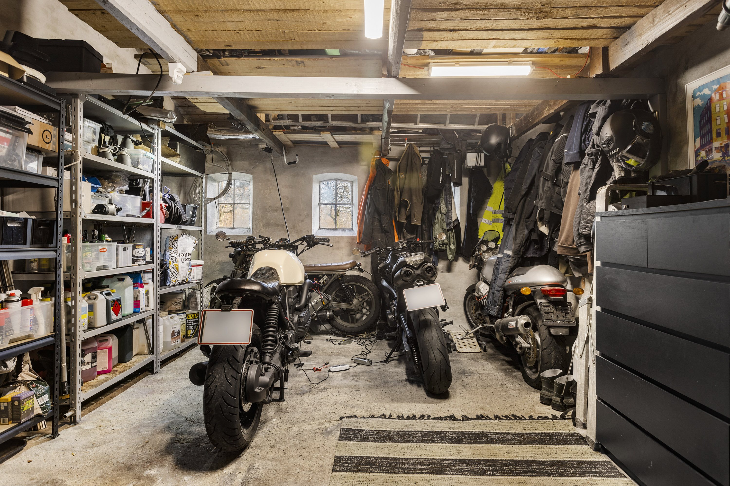 Fremhævet garage billede i fuldskærmstilstand. Billede af Smedievejen 5, 9800 Hjørring