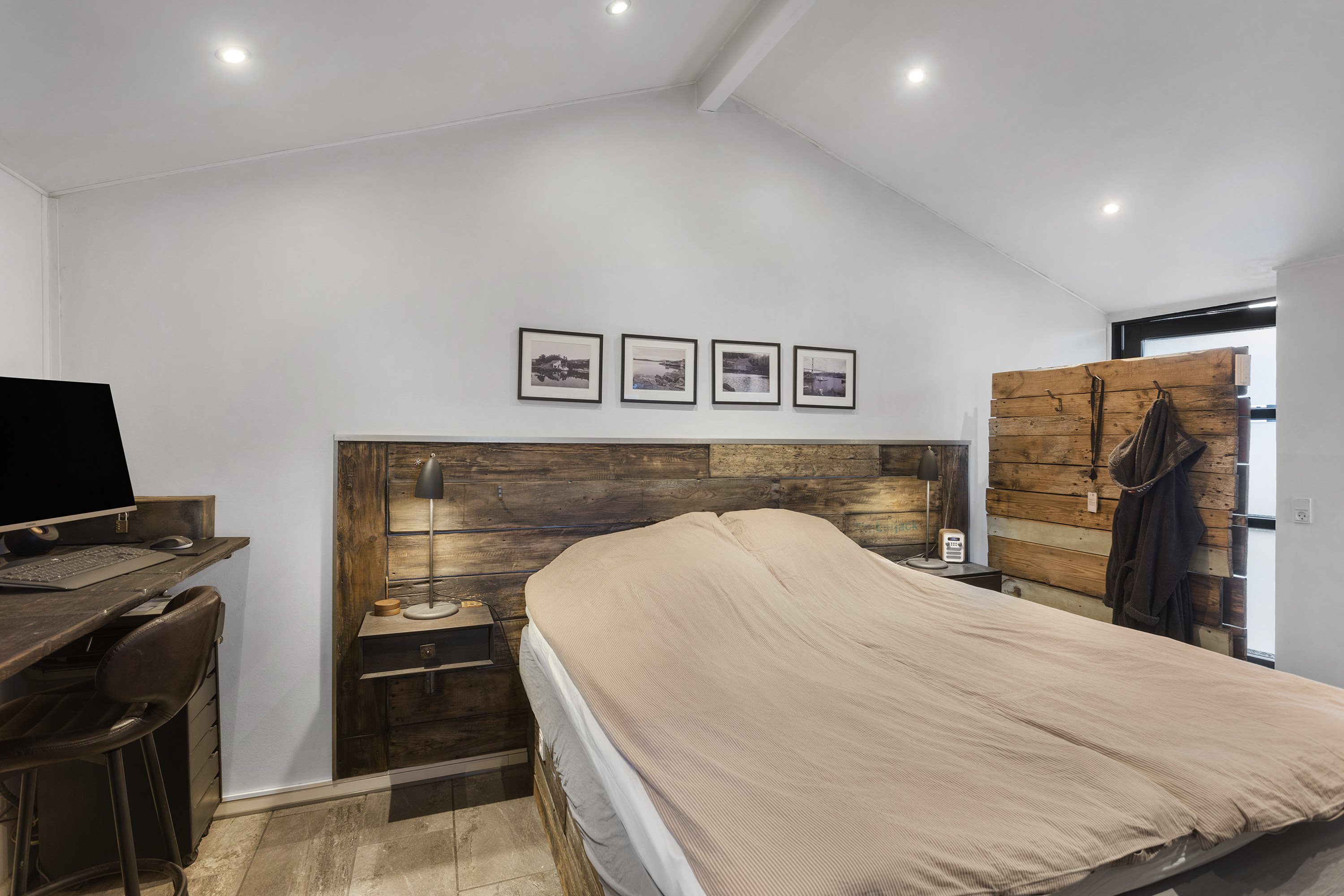 Fremhævet værelse billede i fuldskærmstilstand. Billede af Smedievejen 5, 9800 Hjørring