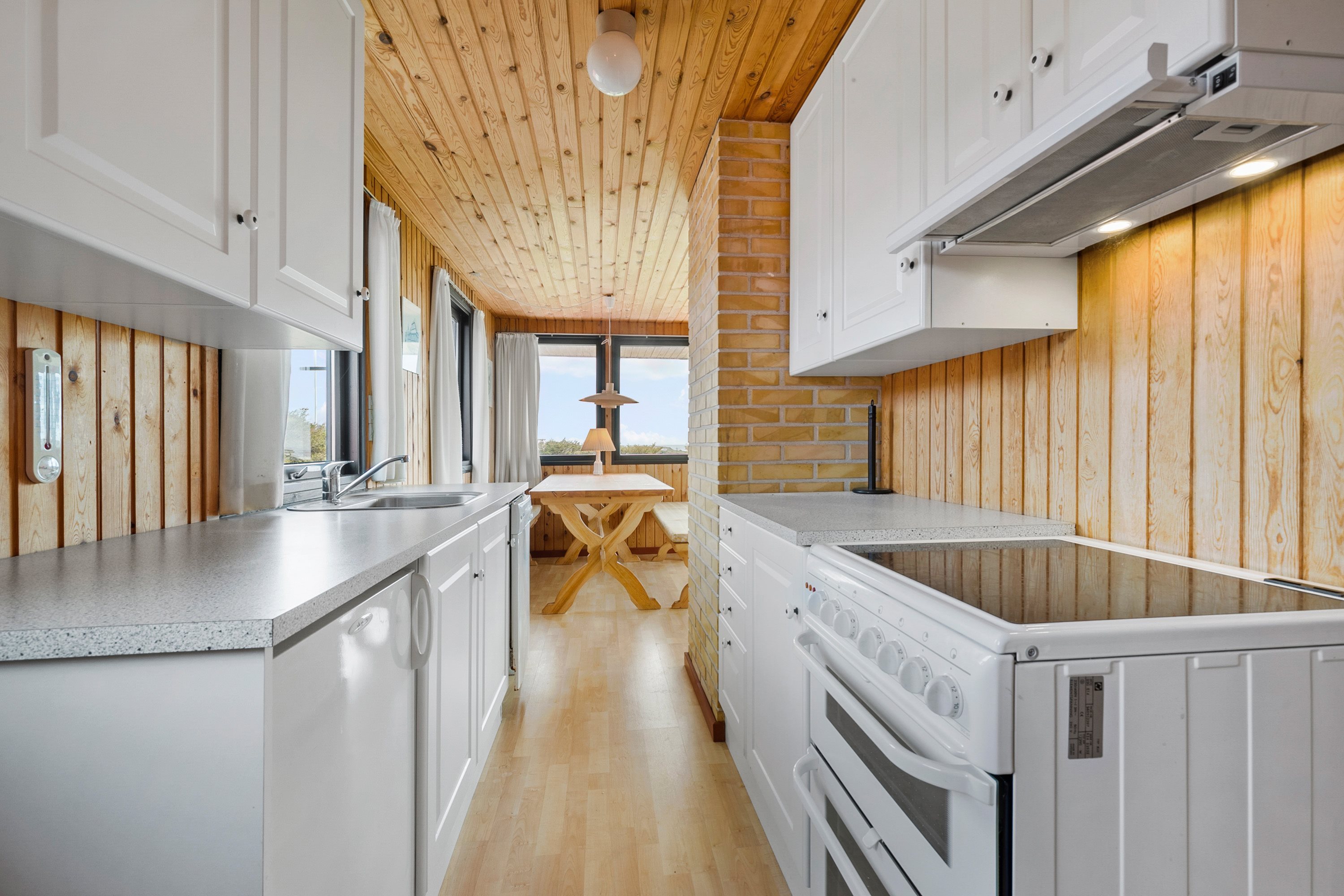 Fremhævet  billede i fuldskærmstilstand. Billede af Lerbakken 16, Skødshoved Strand, 8420 Knebel