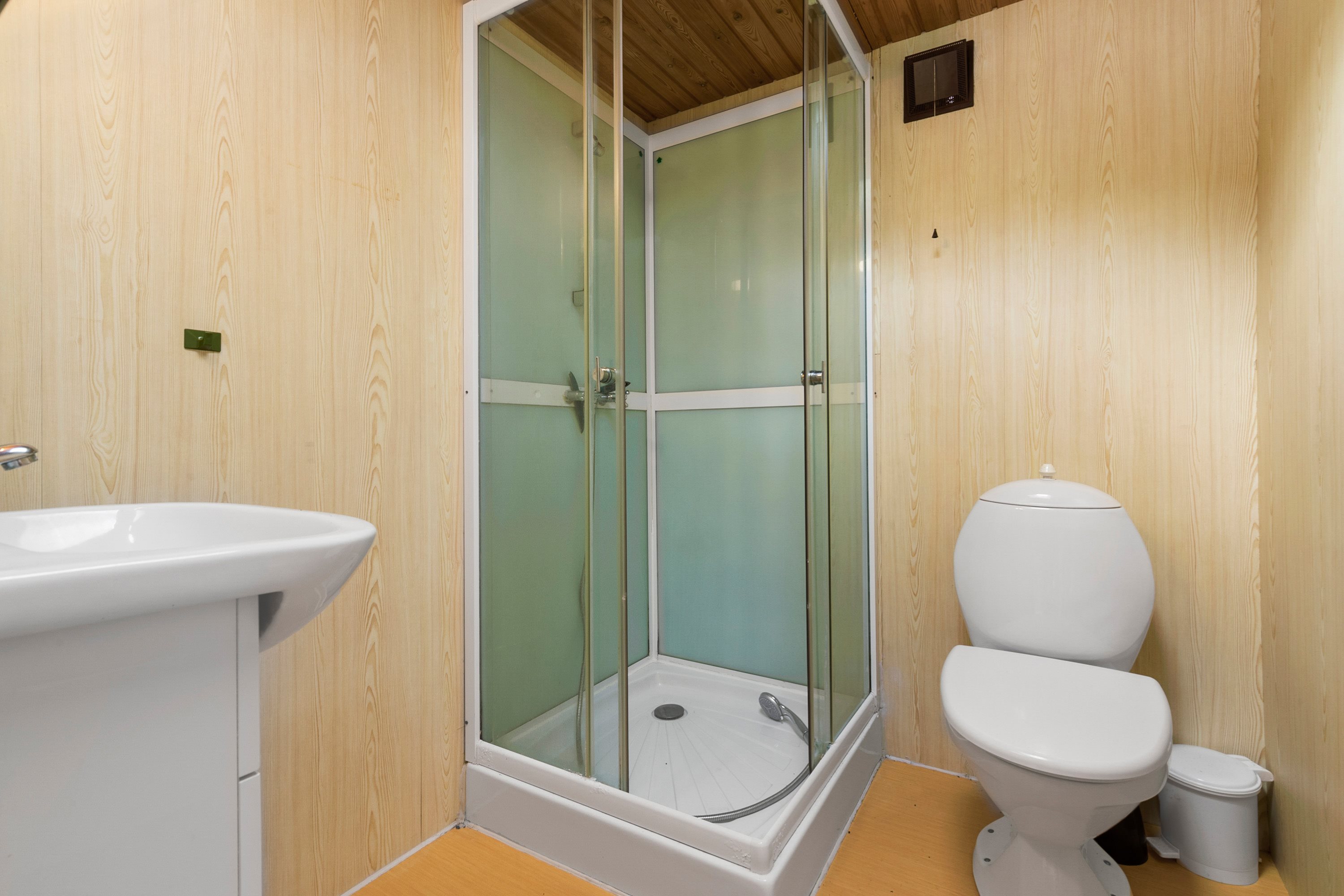 Fremhævet  billede i fuldskærmstilstand. Billede af Lerbakken 16, Skødshoved Strand, 8420 Knebel