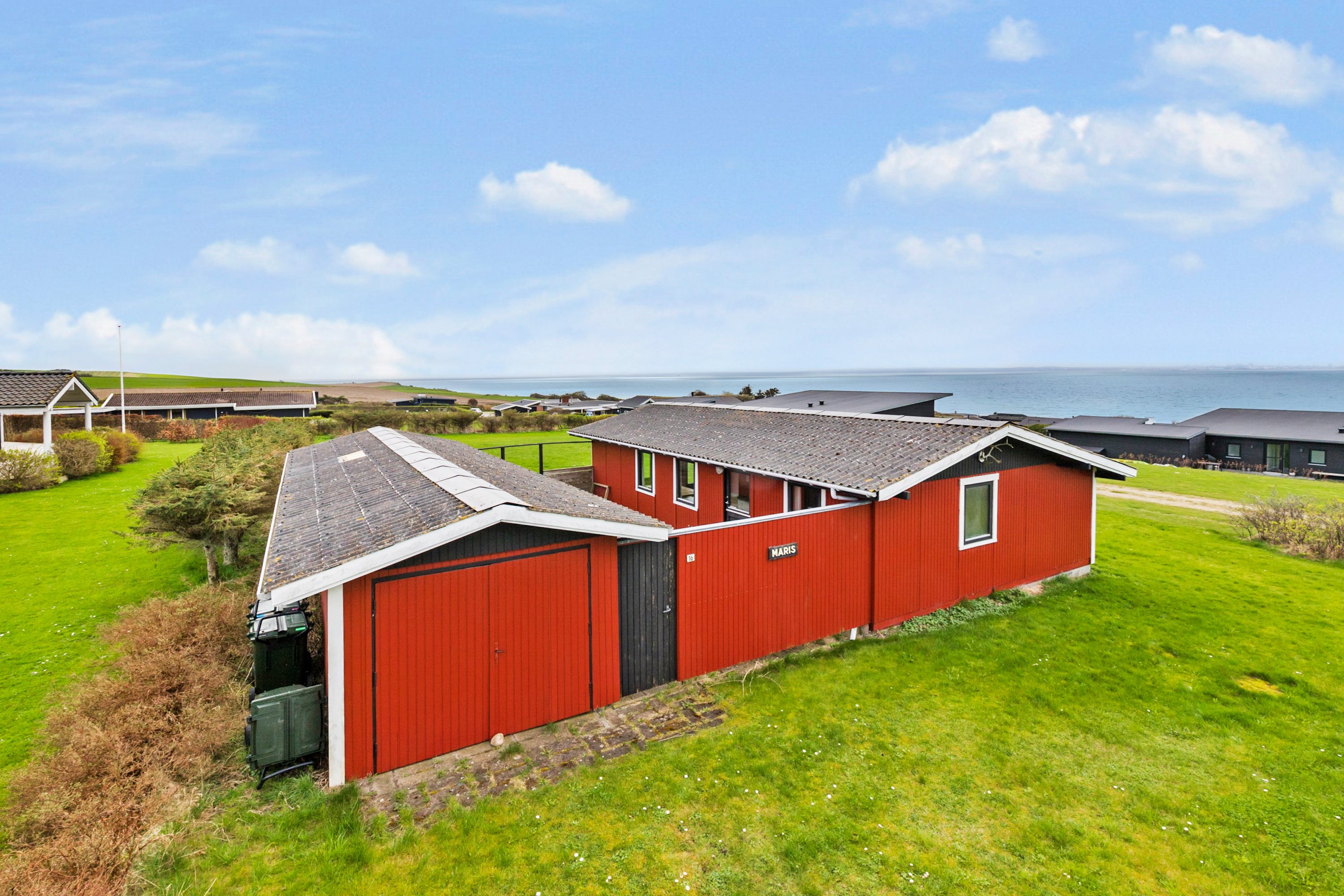 Fremhævet  billede i fuldskærmstilstand. Billede af Lerbakken 16, Skødshoved Strand, 8420 Knebel