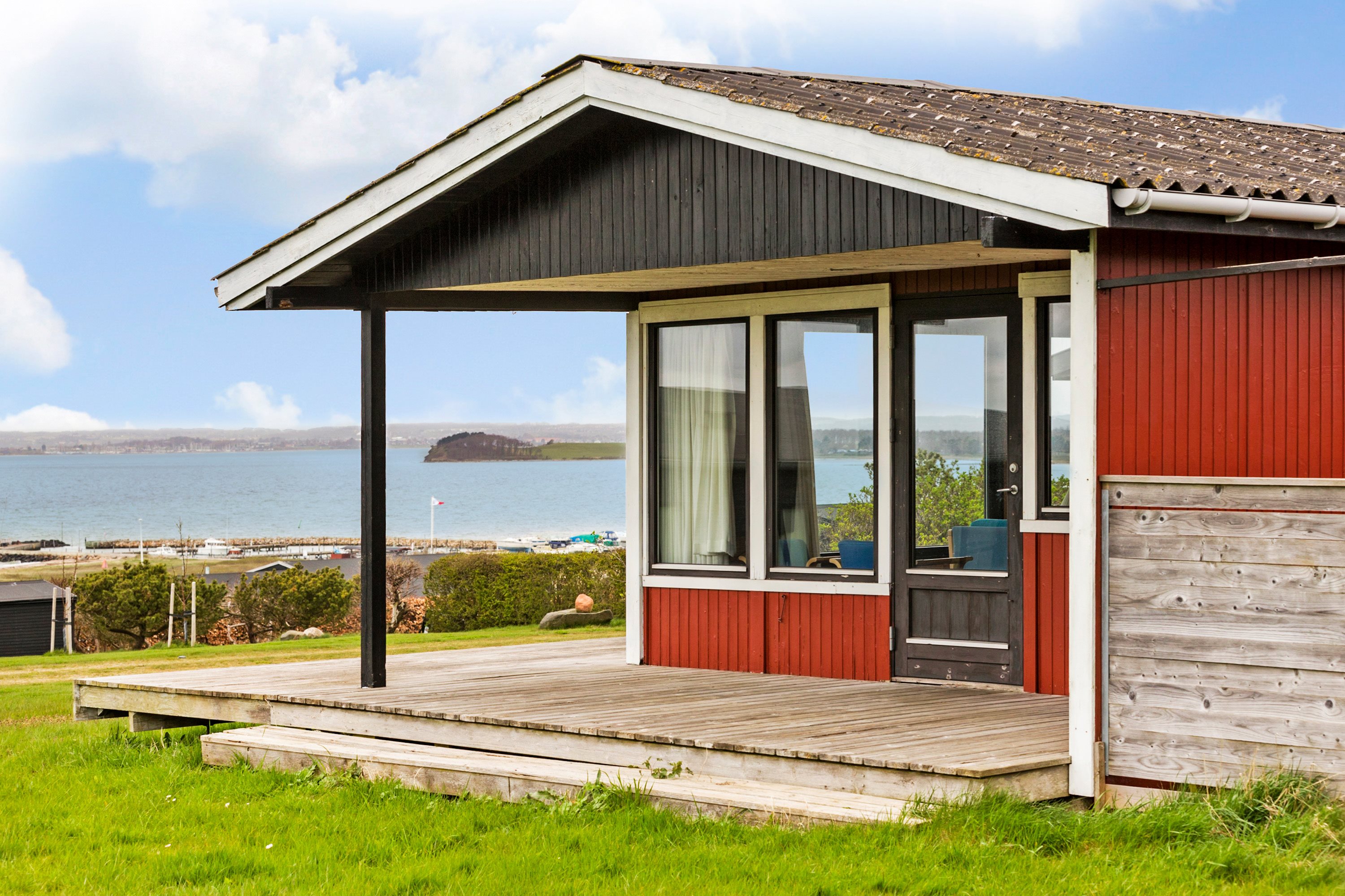 Miniaturebillede 2: . Billede af Lerbakken 16, Skødshoved Strand, 8420 Knebel