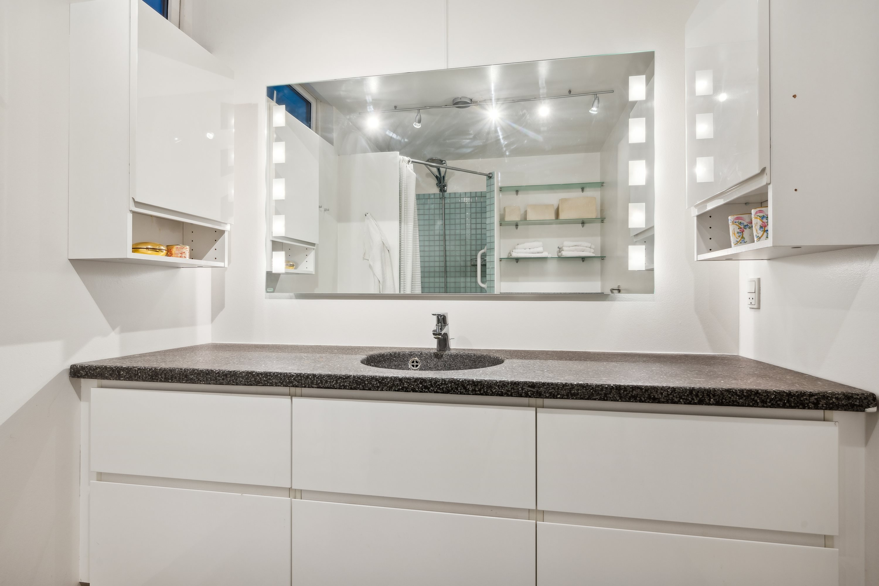 Fremhævet køkken billede i fuldskærmstilstand. Billede af Vestervang 38, 2. 3822., 8000 Aarhus C