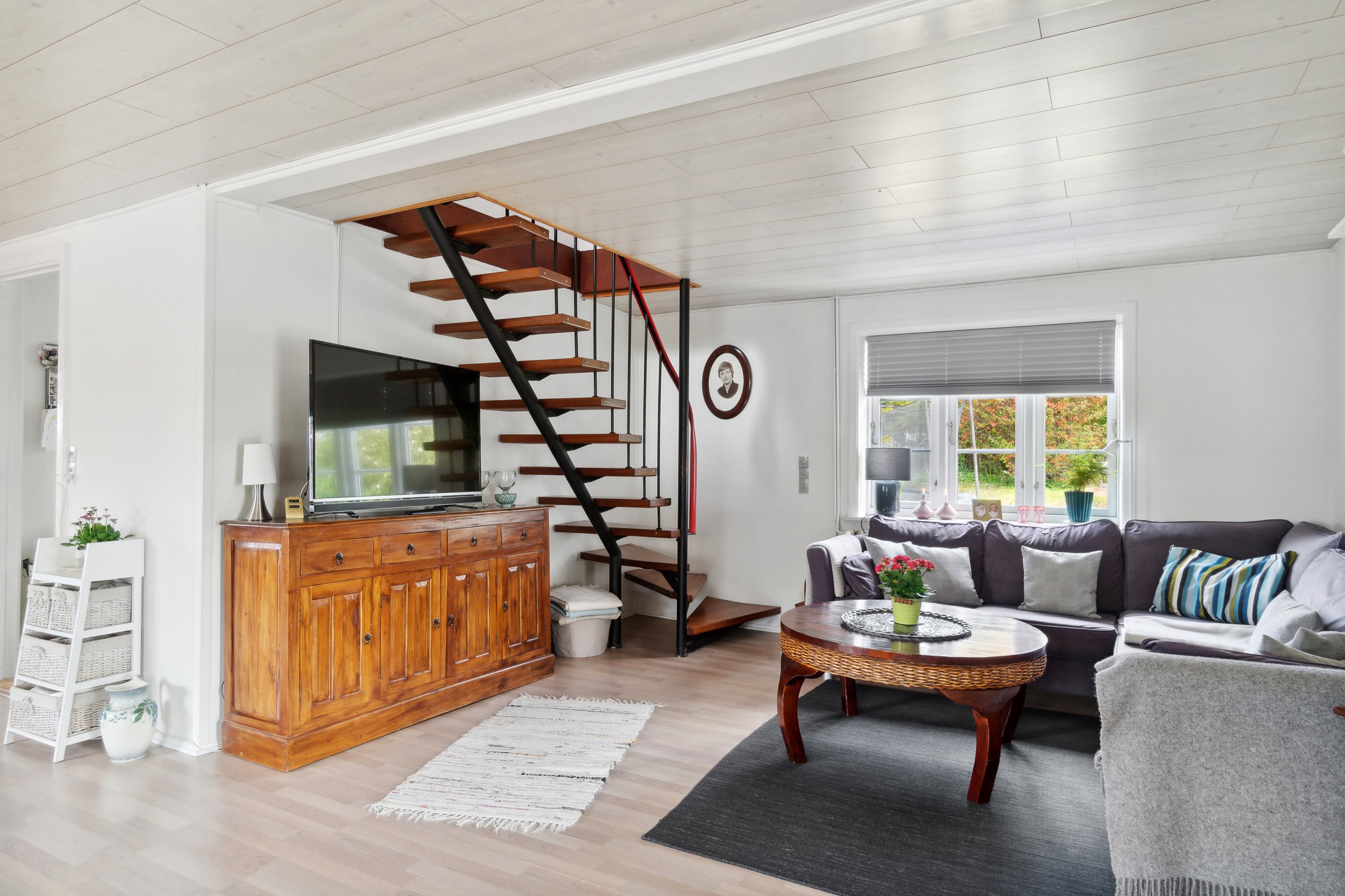 Fremhævet stue billede i fuldskærmstilstand. Billede af Bjerregravvej 93, Øster Bjerregrav, 8920 Randers NV